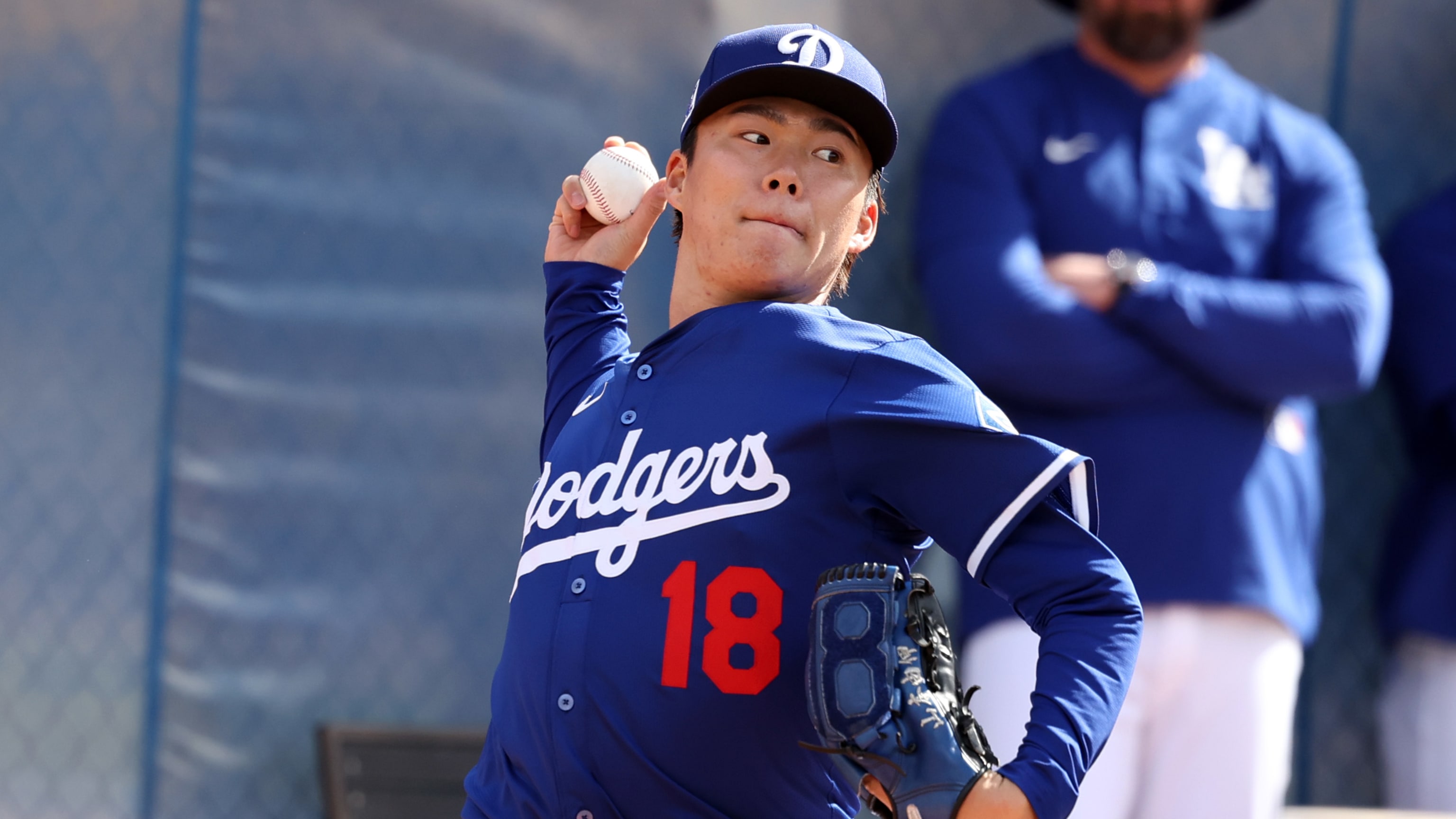 Yoshinobu Yamamoto, Roki Sasaki are expected Tokyo Series