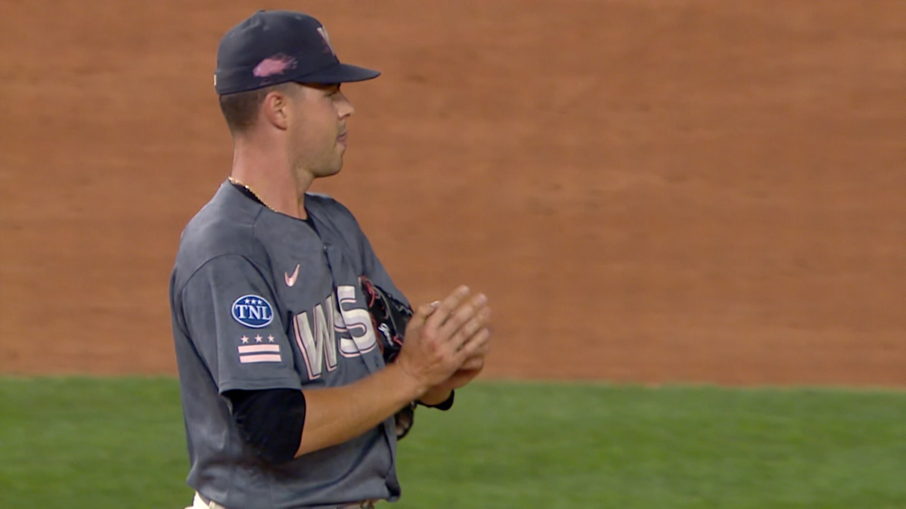 Nats' CJ Abrams scores on early error in White Sox' 13-3 loss