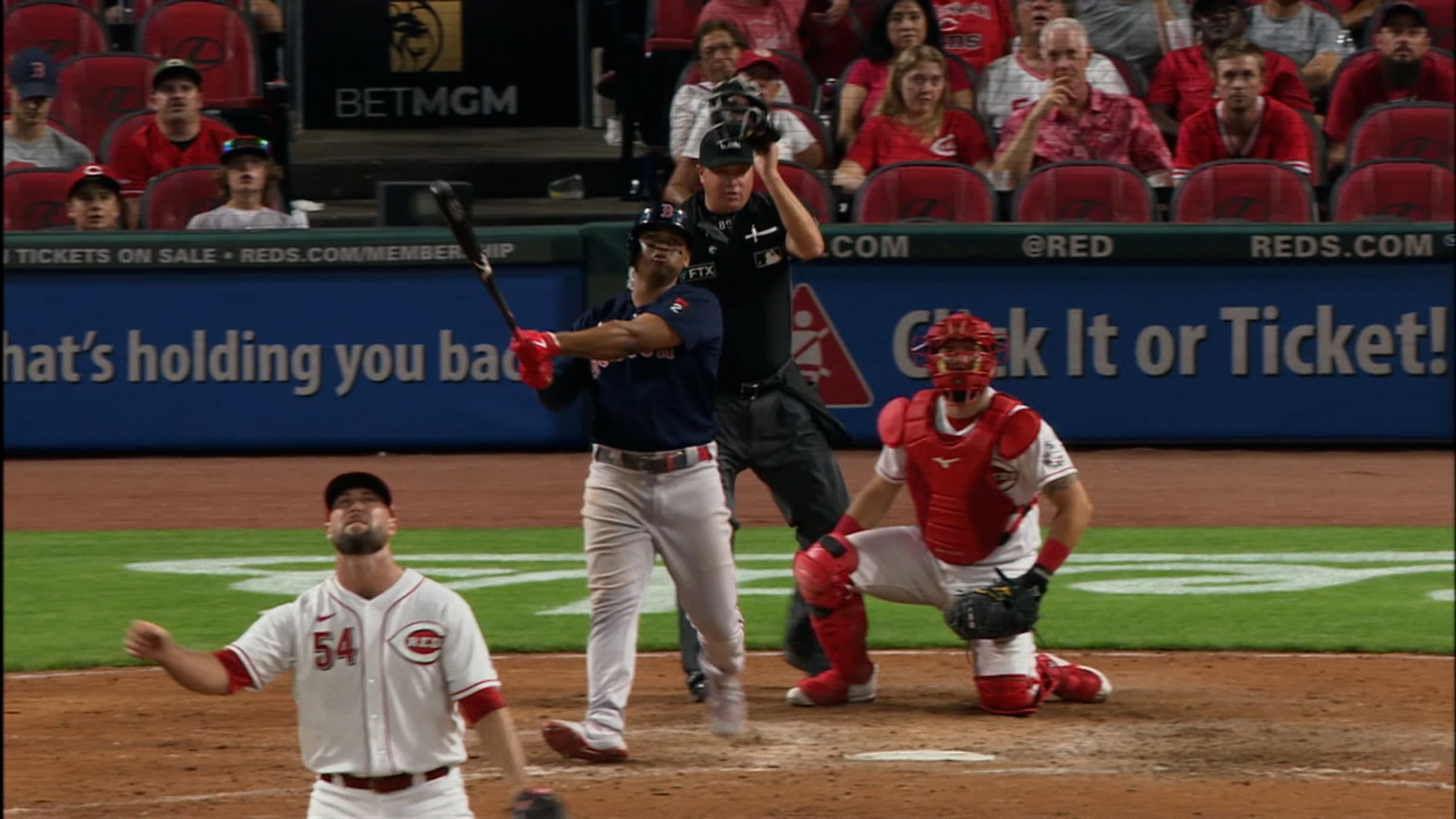 Rafael Devers had a humorous reaction to 'golfing' a home run