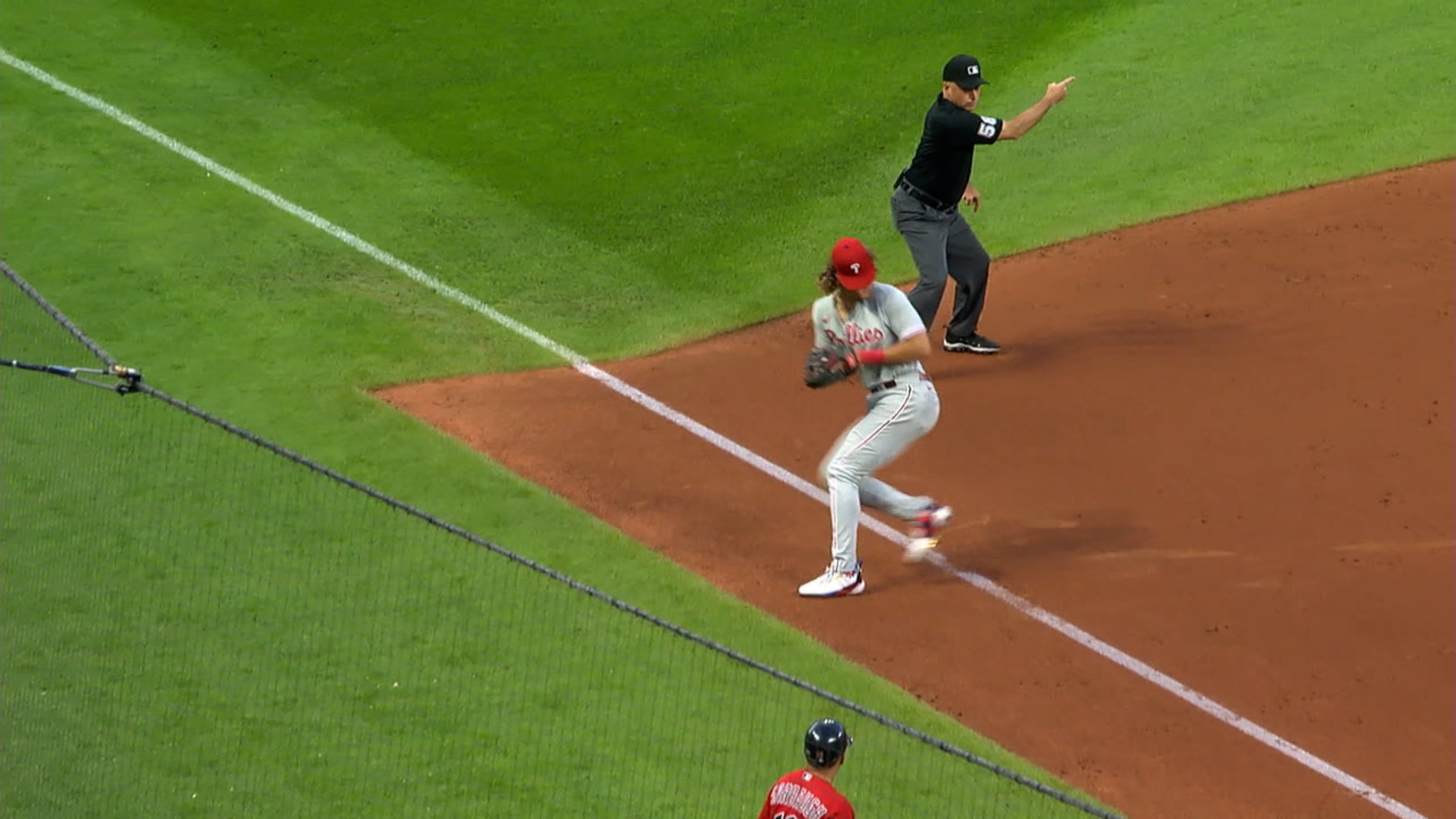 Bryce Harper makes 1st career start at first base, jumps into