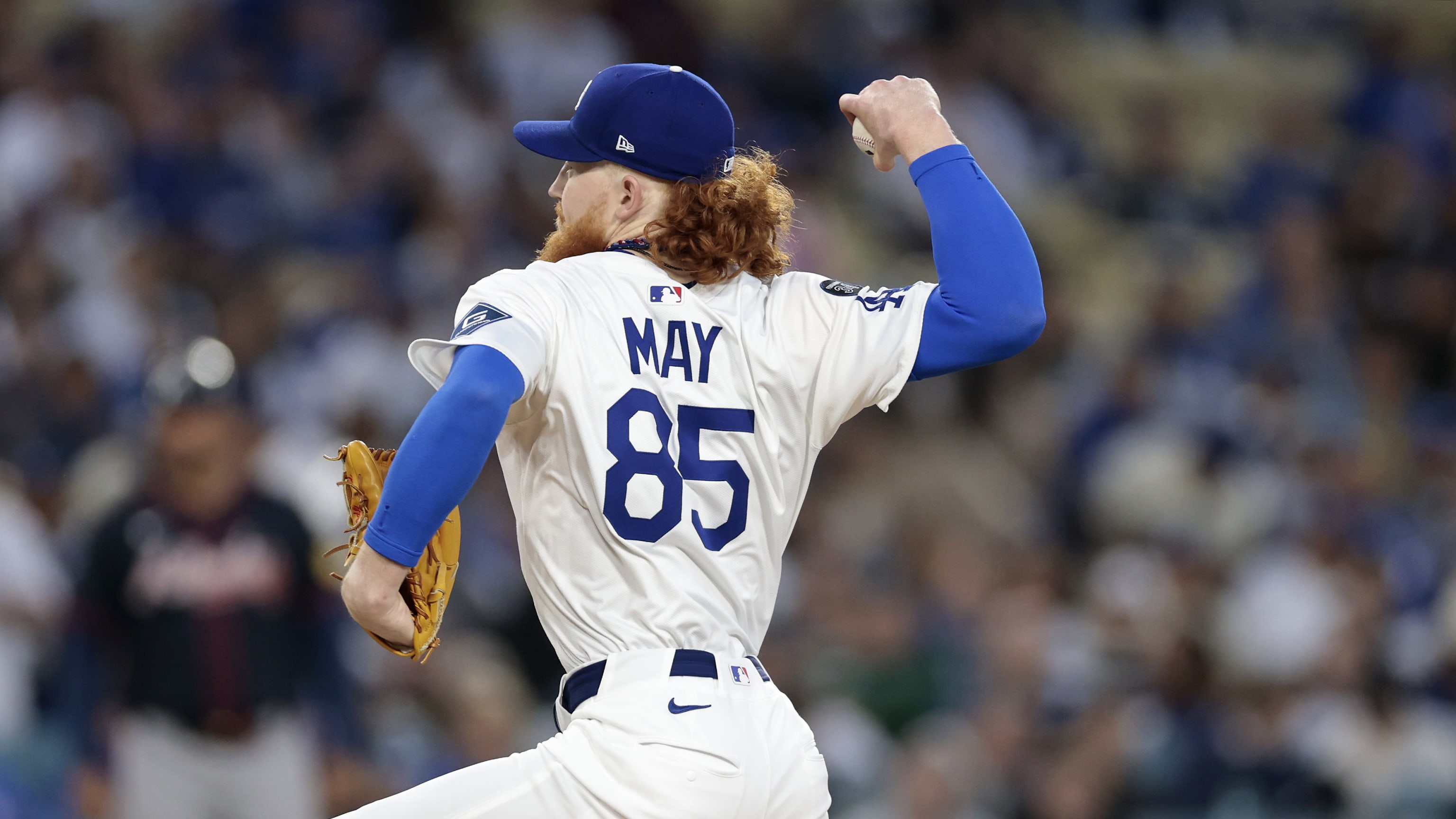 Dustin May propina escón de ponches