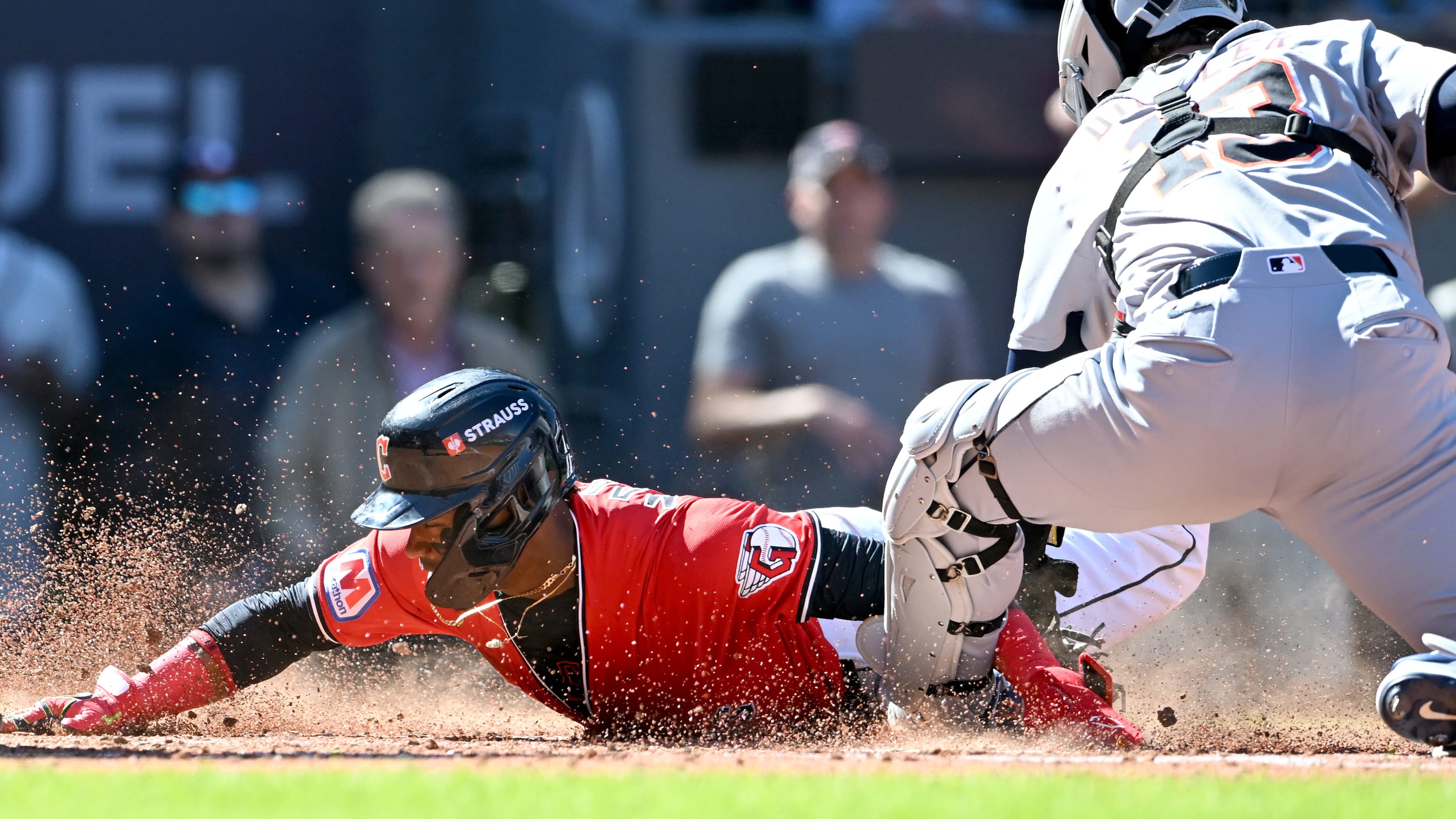 ミスが重なりガーディアンズがワイルドカード初戦に敗れる