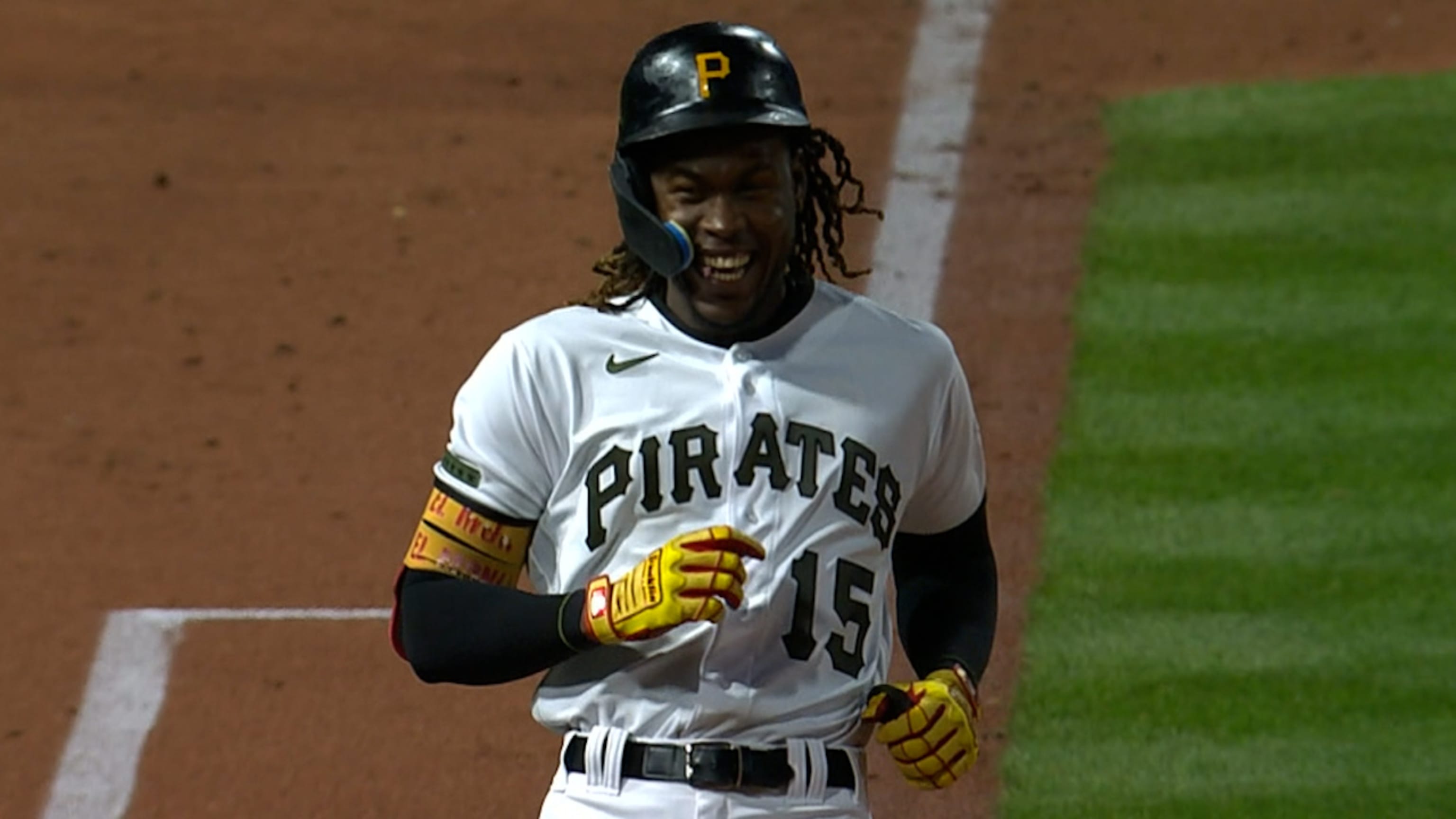 Pittsburgh Pirates: Potential First Base Options to Begin 2023