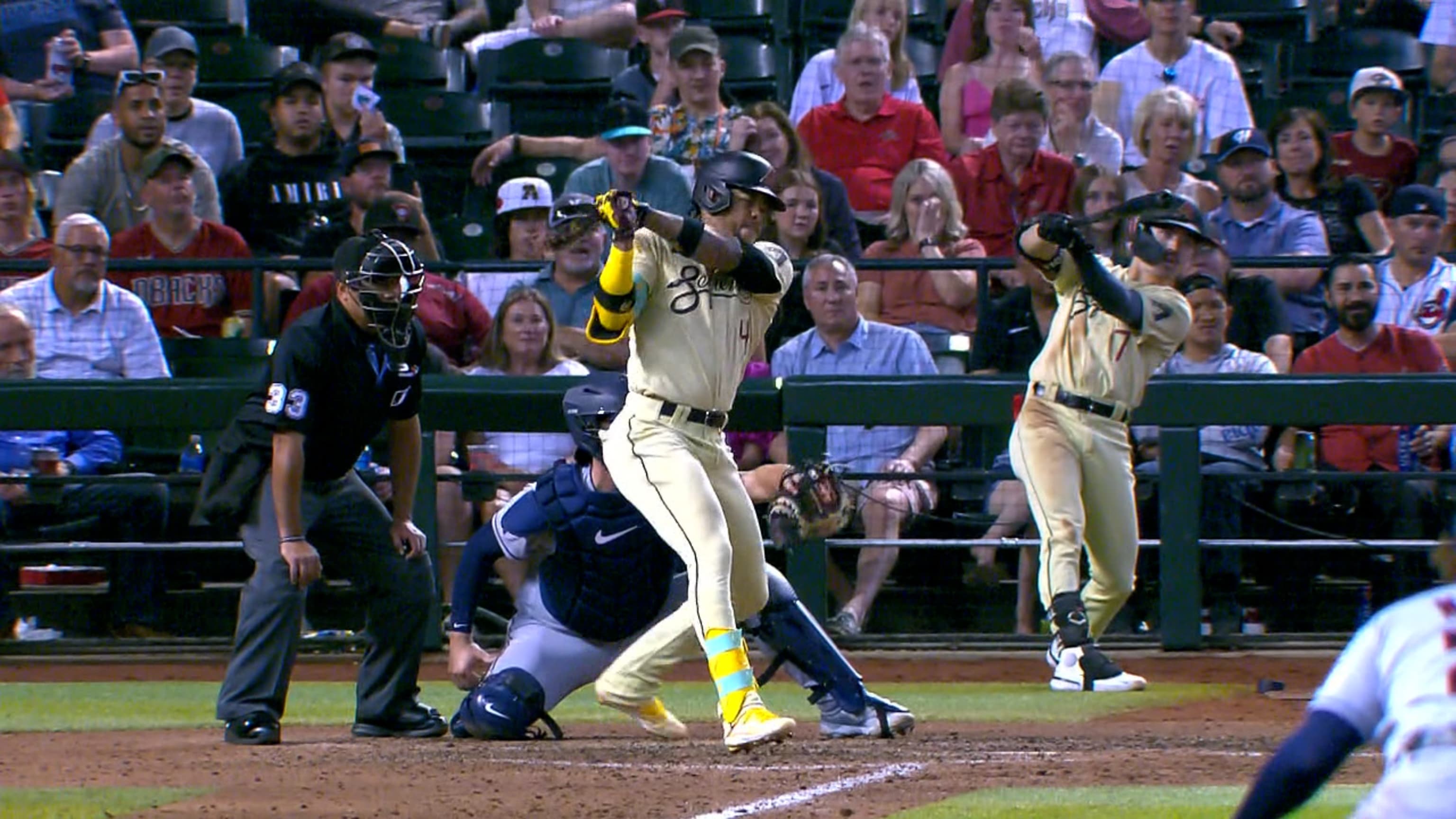 Marte pega sencillo remolcador