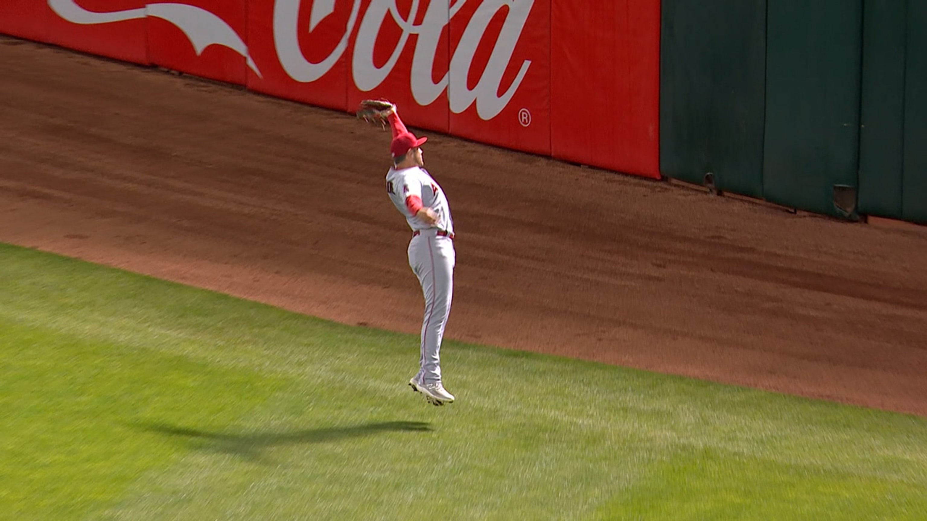 Shohei Ohtani strikes out 10 in Angels' opening loss to A's