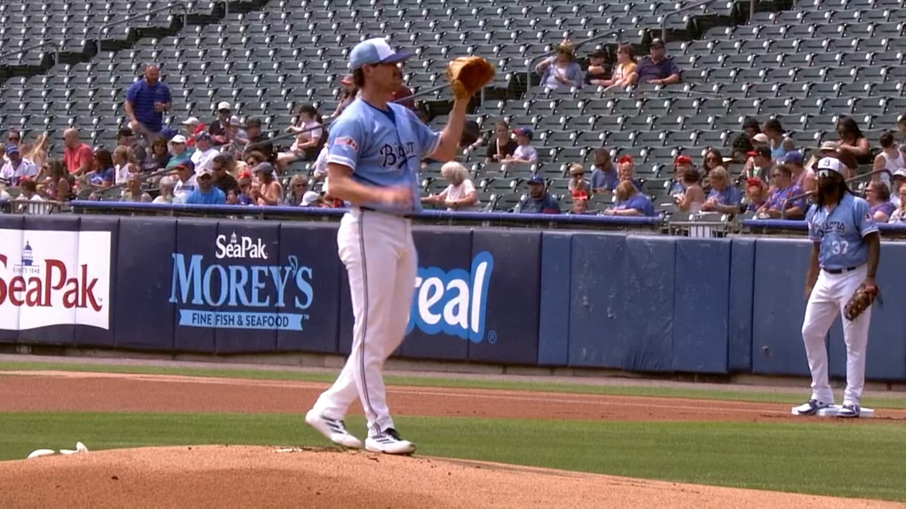 Shane Bieber fans six batters in his rehab start