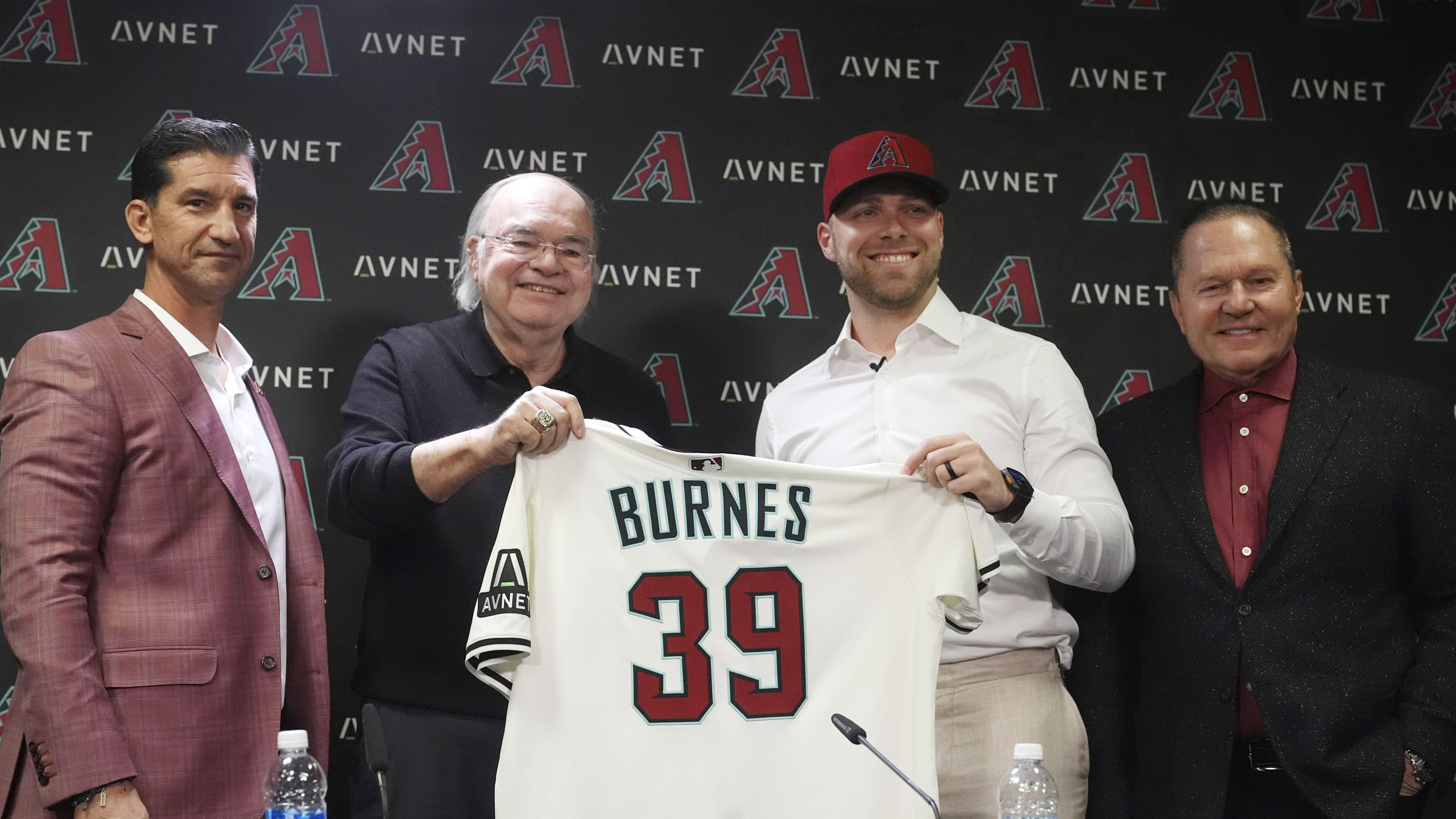 Corbin Burnes discusses decision to join D-backs