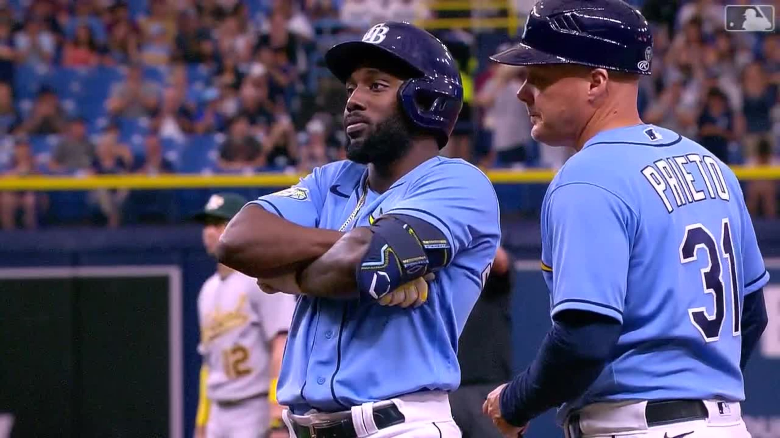 Rays hit 3 home runs to blow out A's and start 8-0