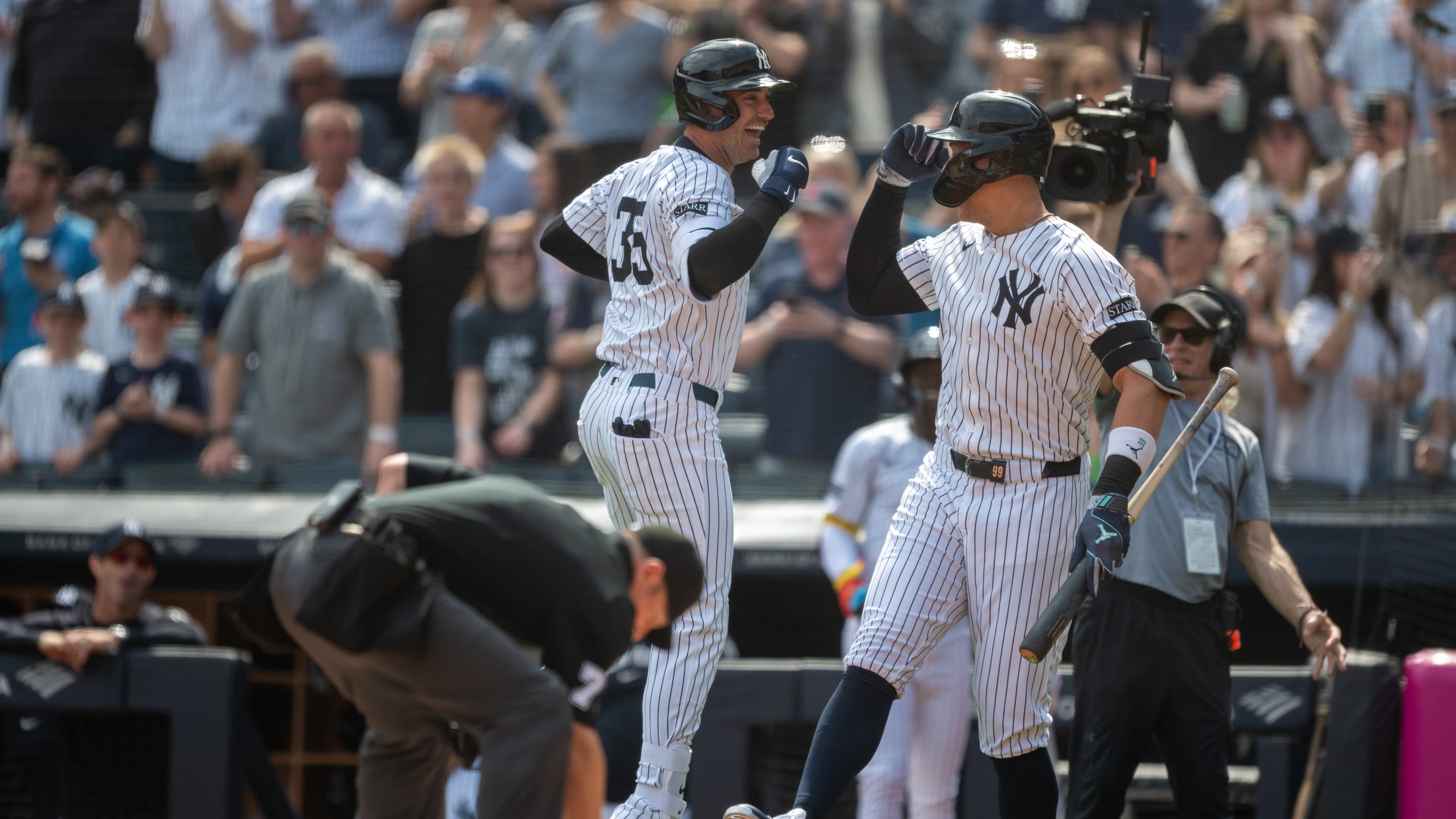 Yankees dan tres HR seguidos en el 1ro