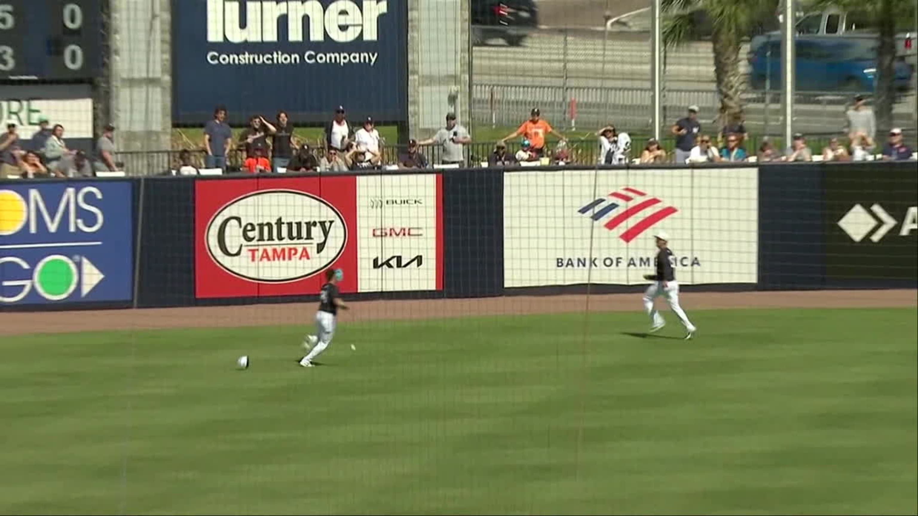 Andy Ibáñez's RBI double