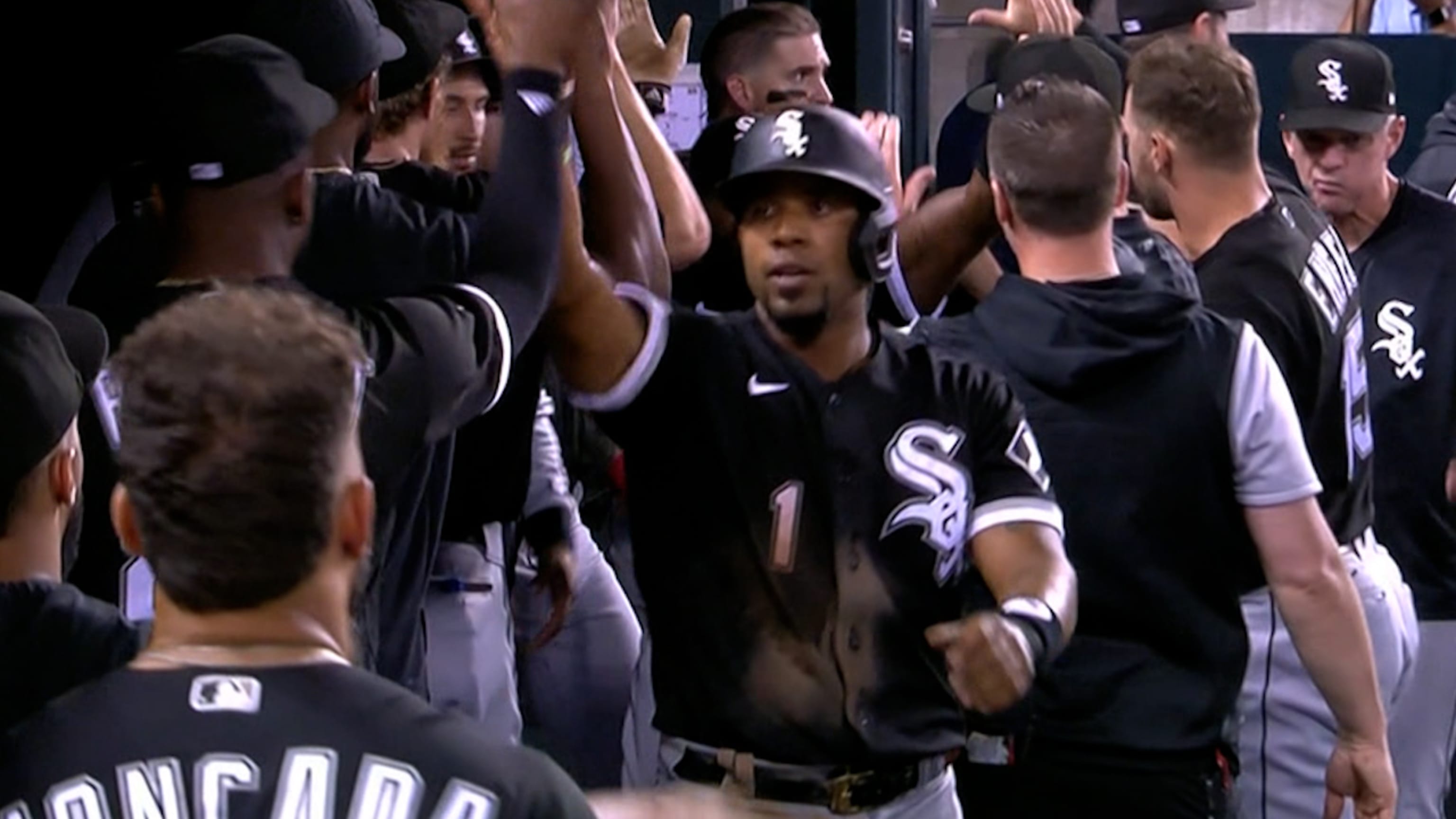 Abreu empata con doble de dos carreras