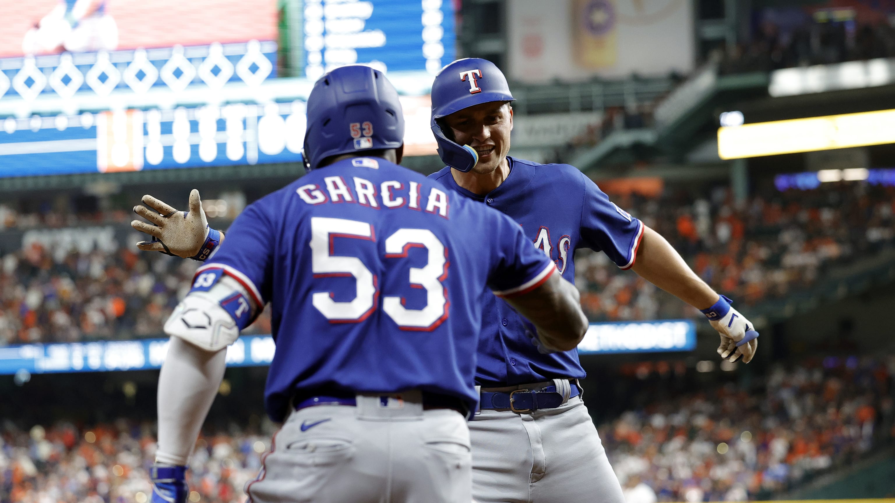 Rangers move to within one win of World Series title