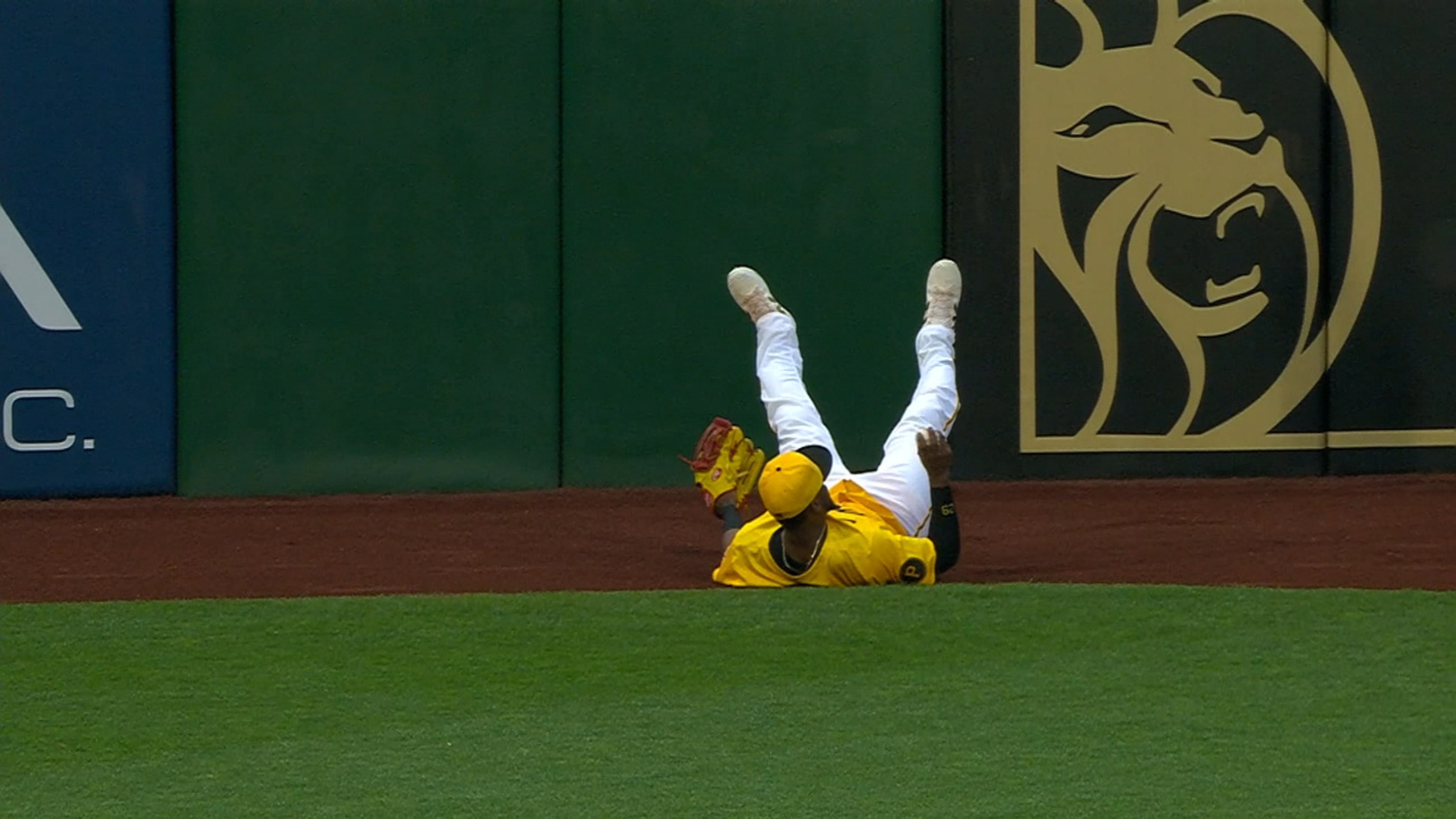 Marcus Semien pega triple