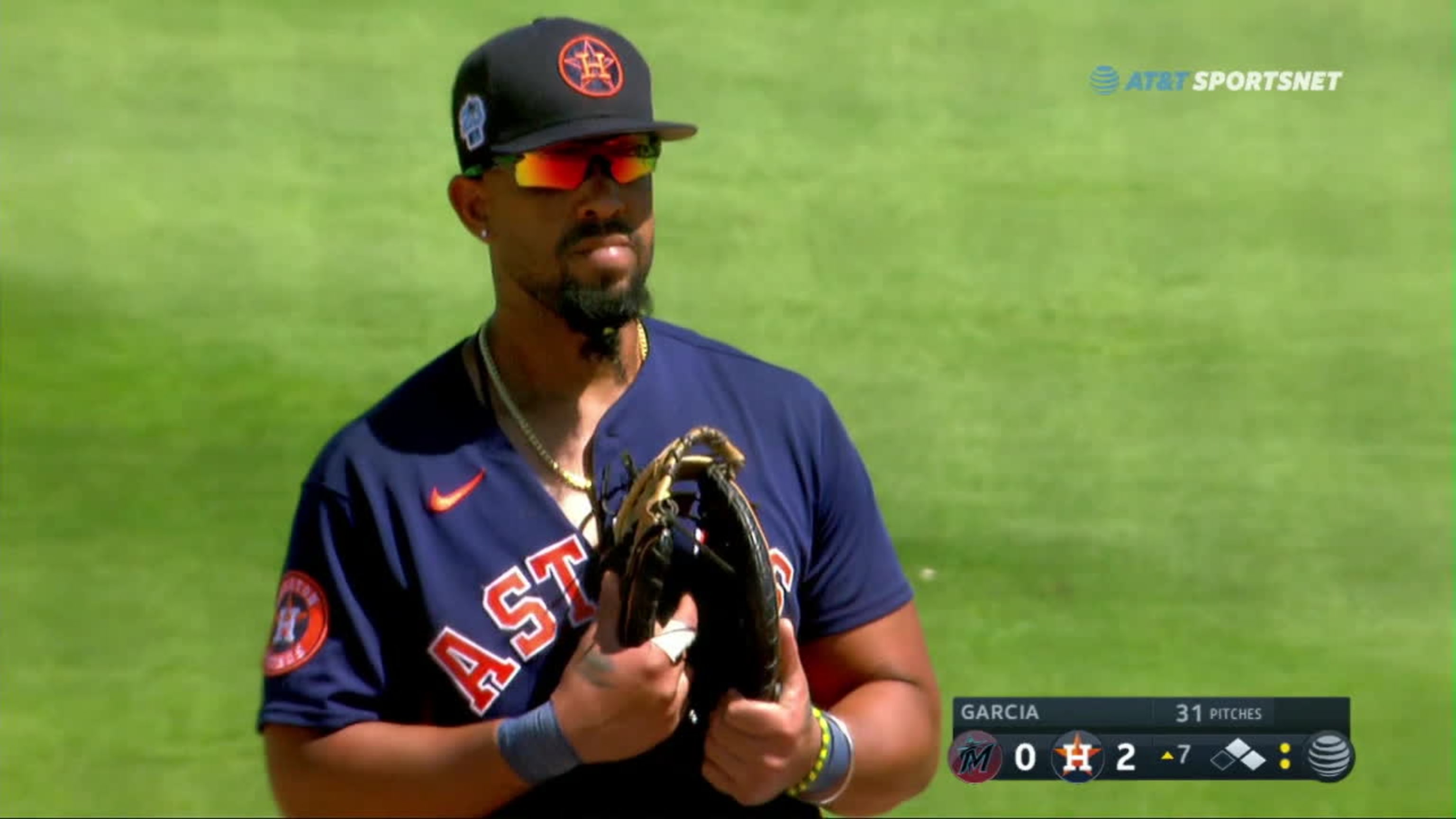 Jugada inteligente de Abreu en home