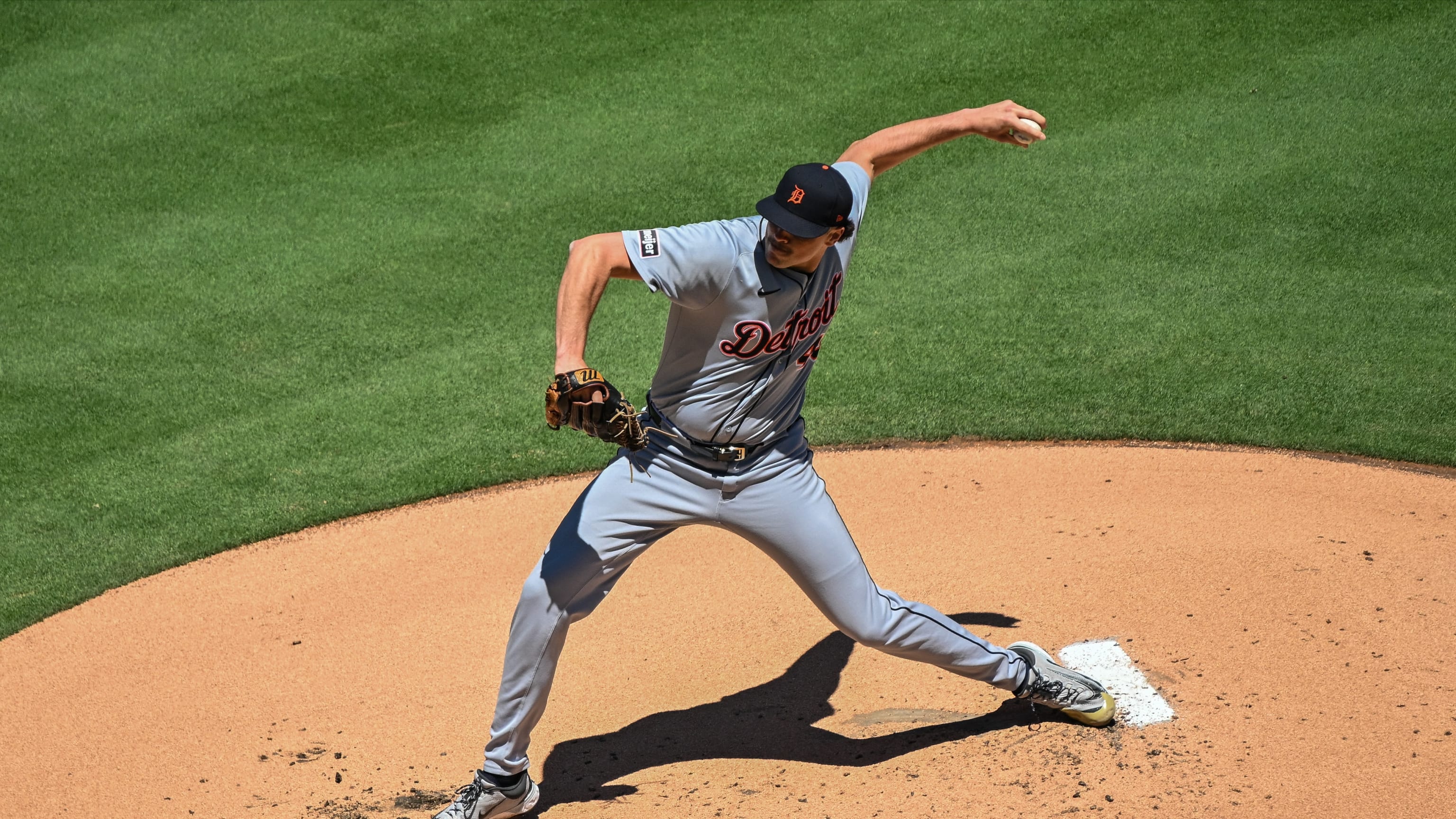 Brant Hurter strikes out Brendan Donovan