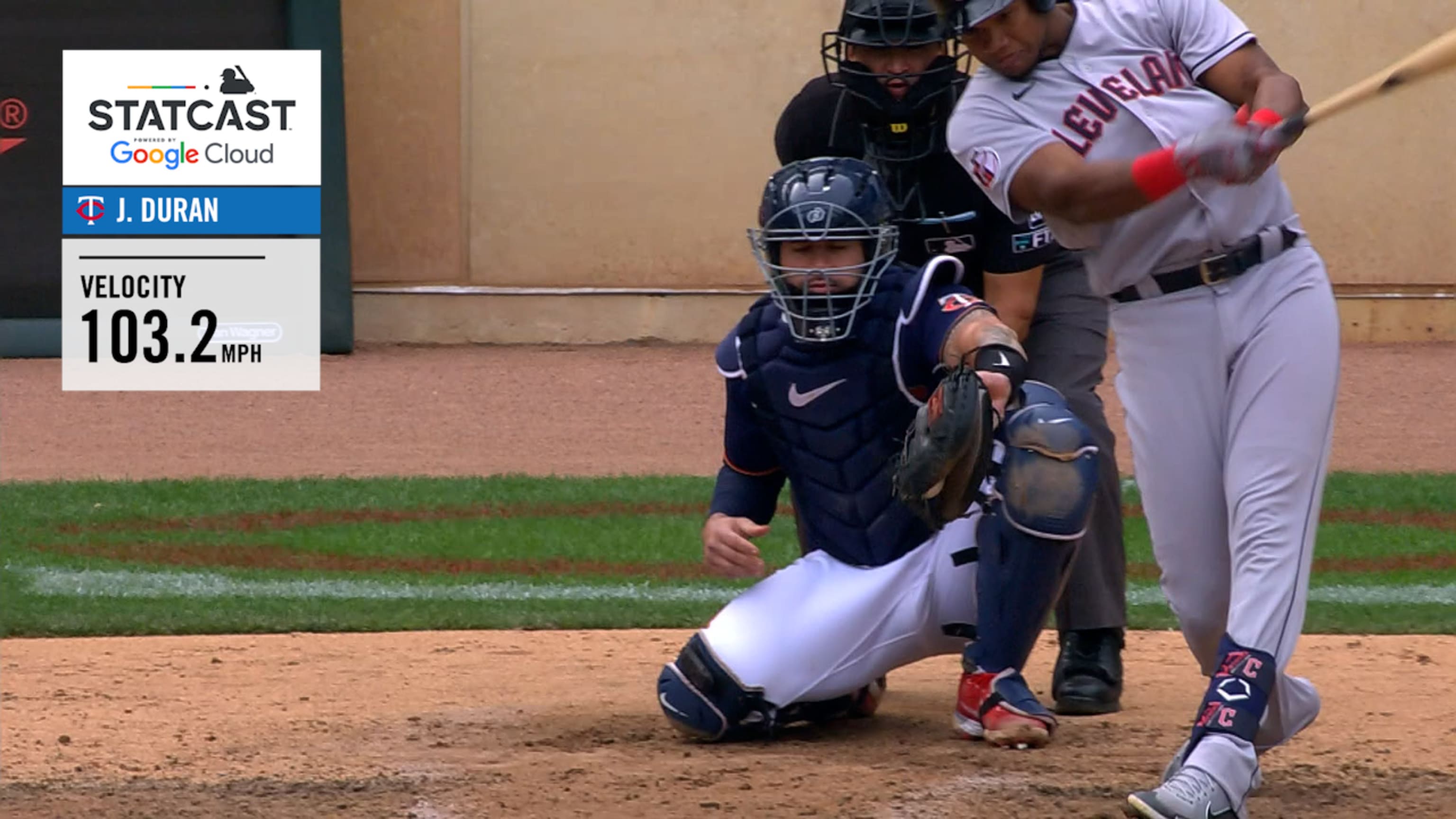 Jhoan Duran throws a 105 mph fastball vs. Giants