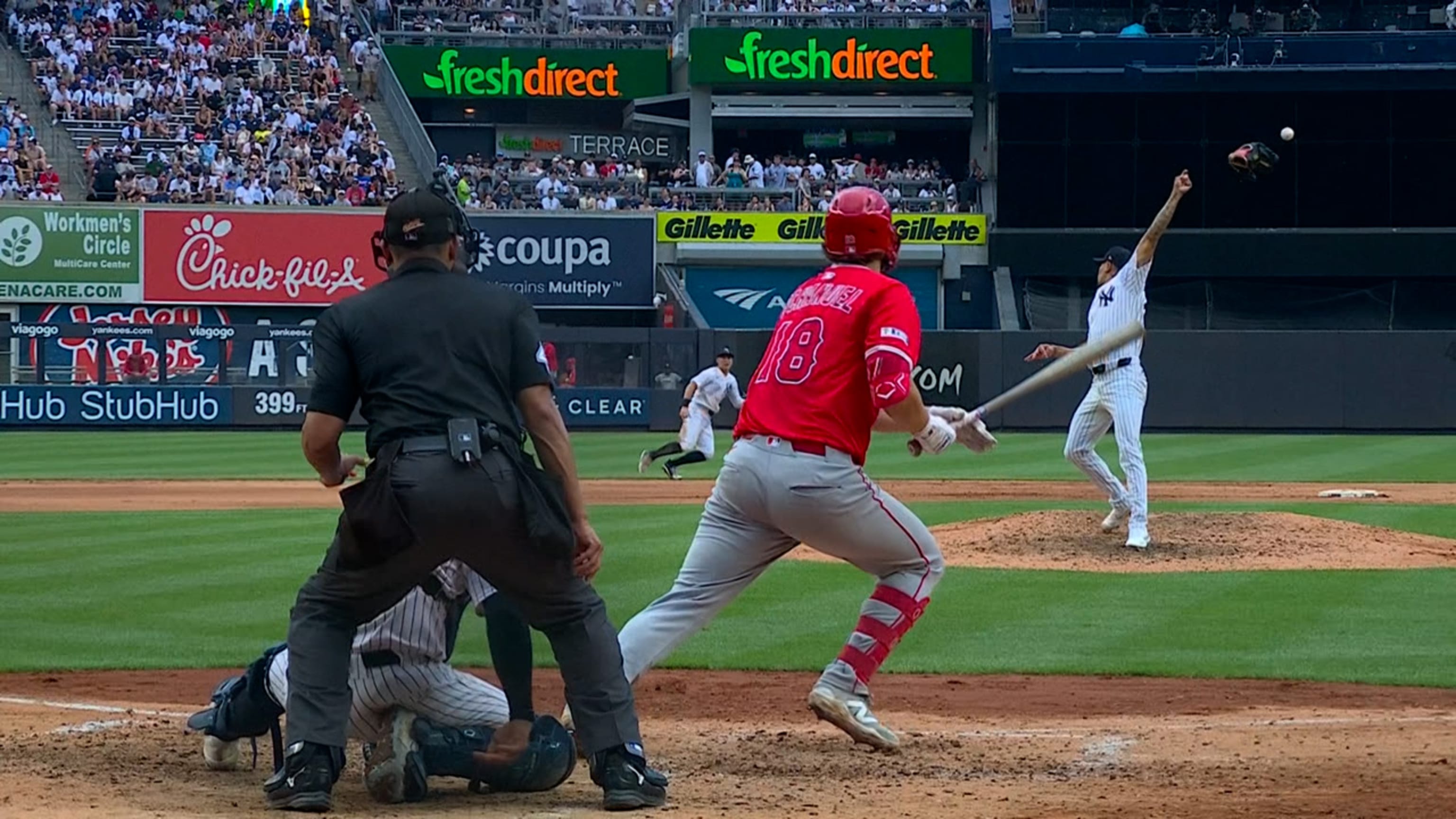 Yankees brillan a la defensiva en el 8vo