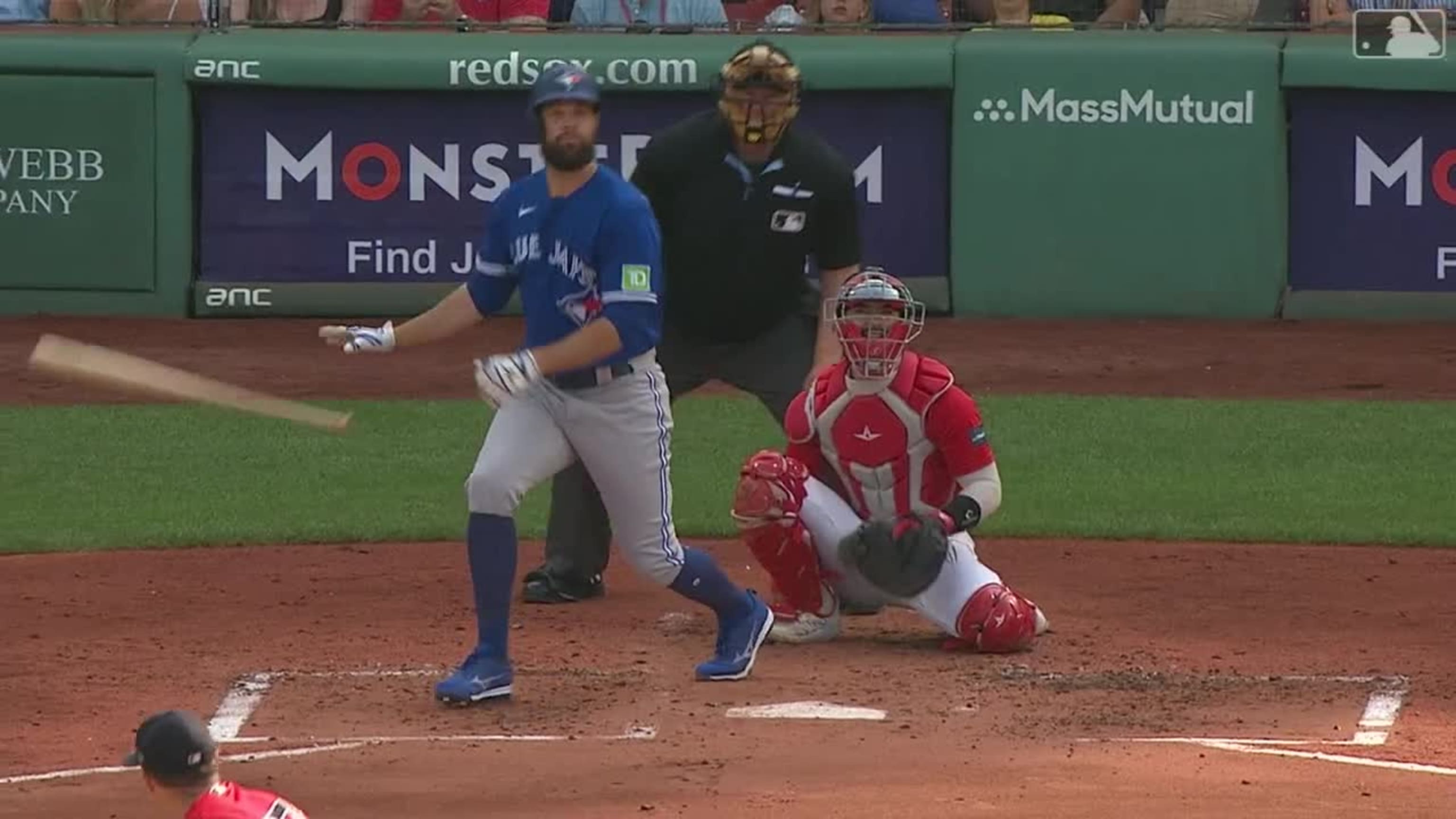 Brandon Belt helps Blue Jays nip Red Sox
