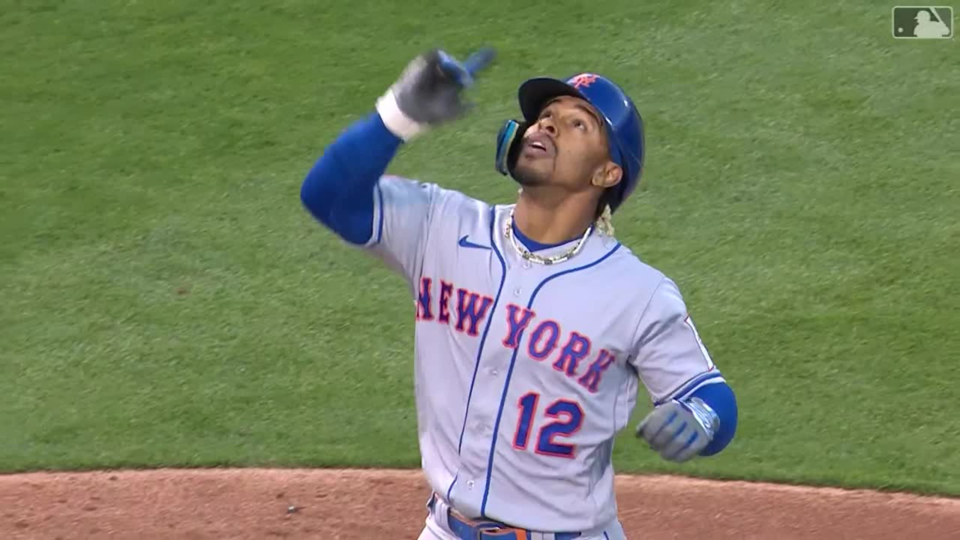 Francisco Lindor knocks in 7 as Mets mash A's 17-6