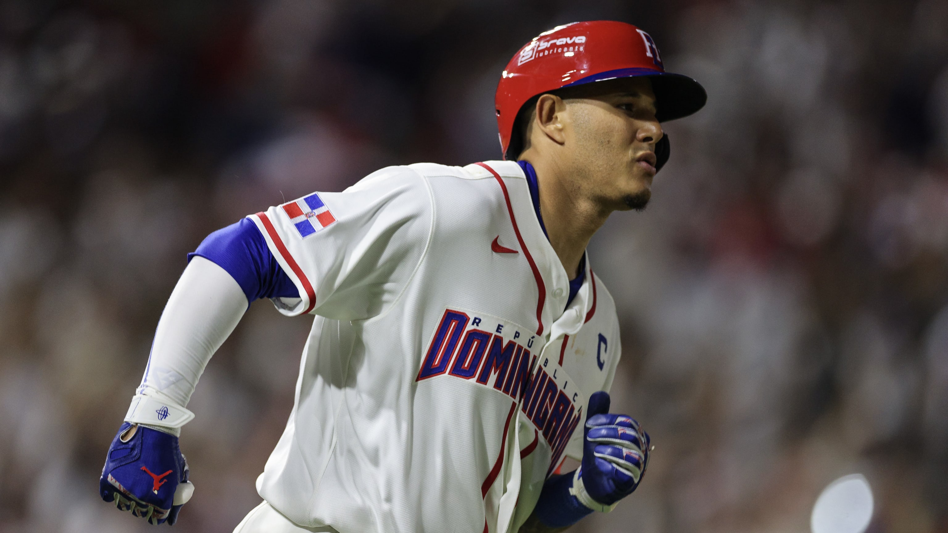 Manny Machado la manda a volar