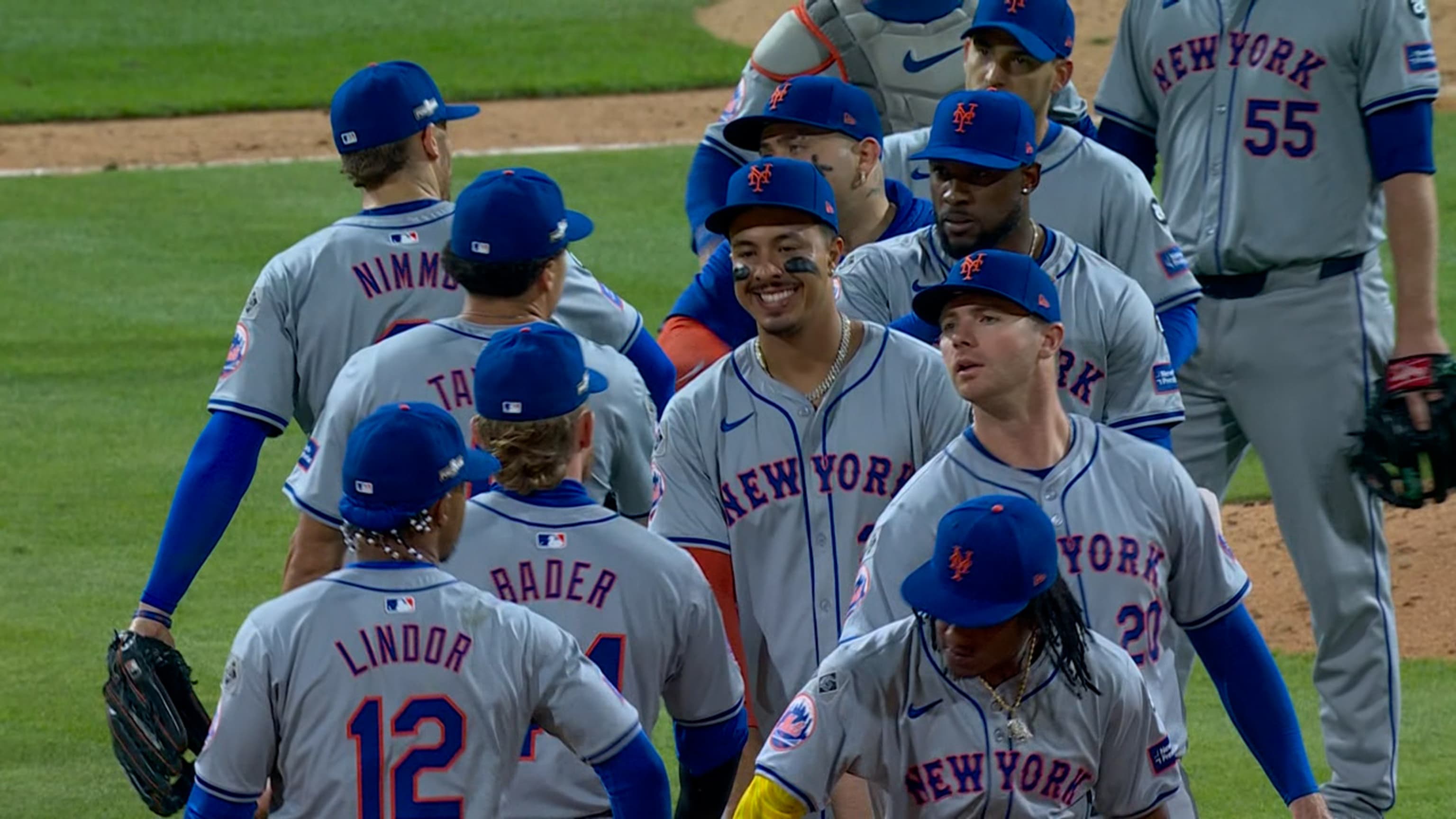 Carlos Mendoza, Mets players discuss big Game 1 win