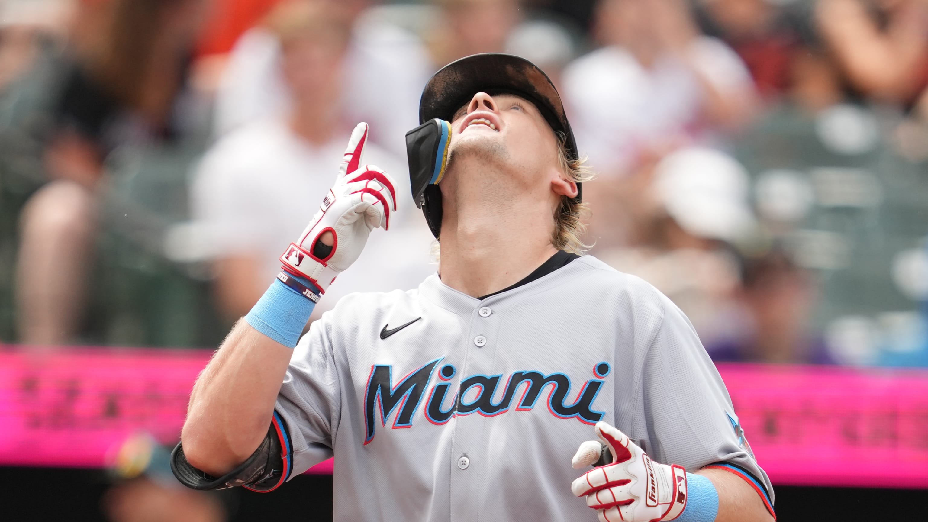 Jonrón solitario de Kyle Stowers