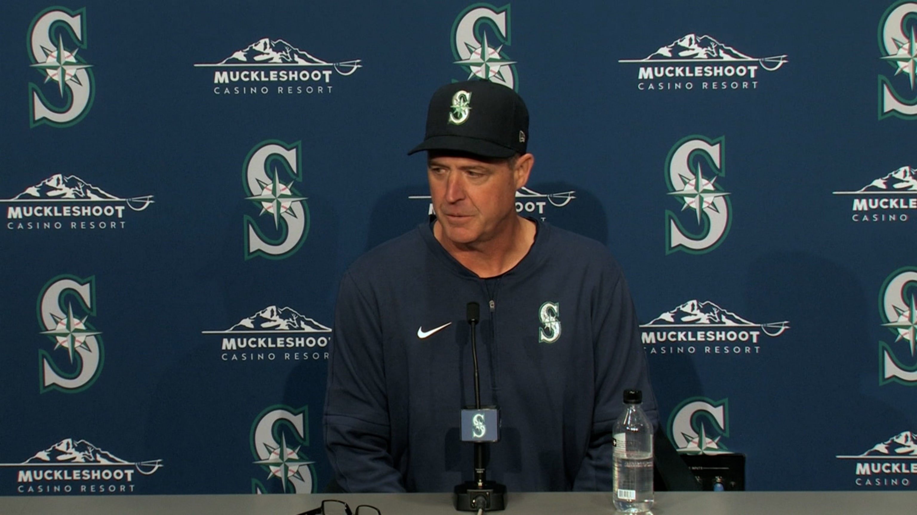 Dan Wilson introduced as Mariners manager