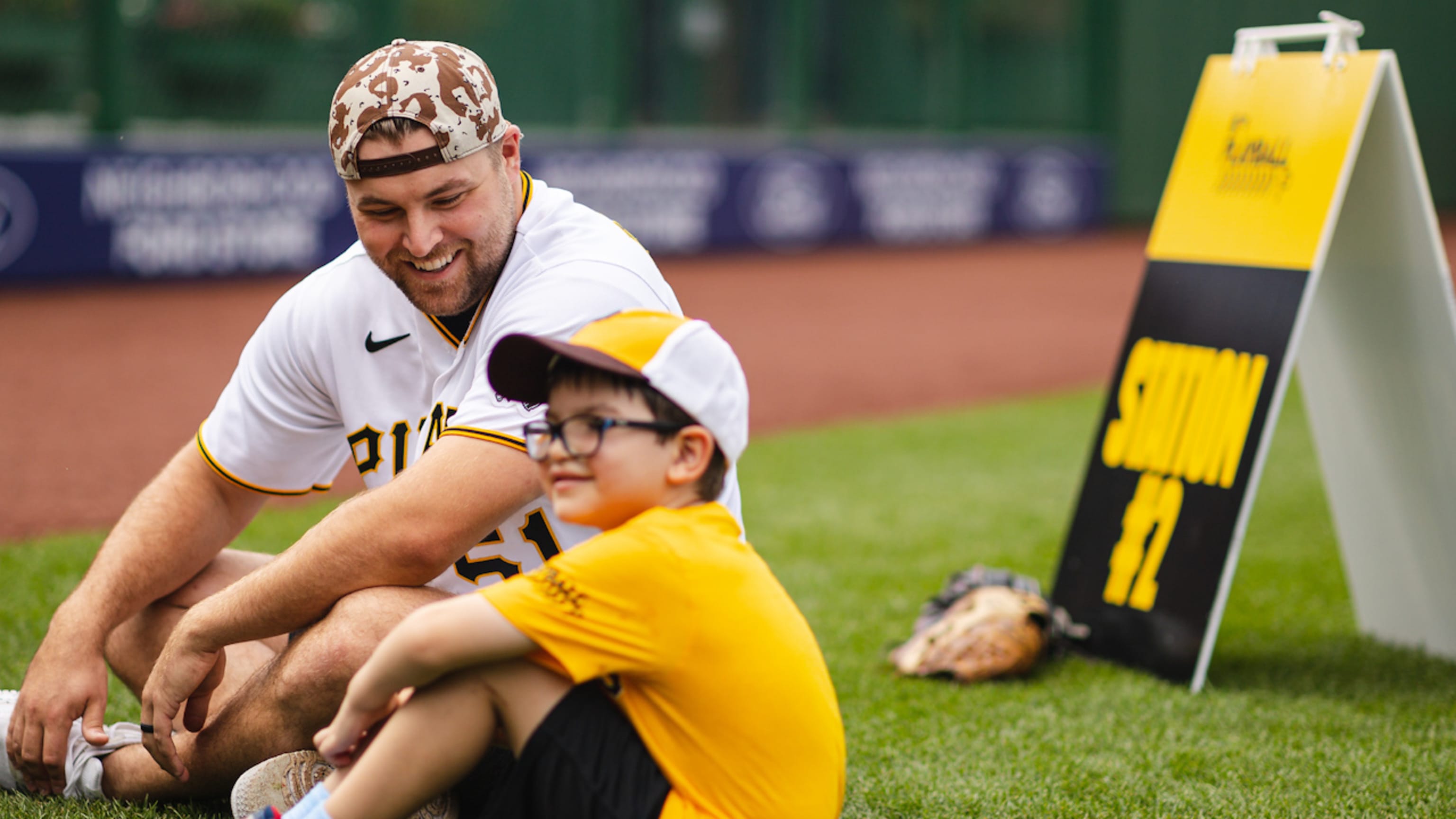 Blue-collar, through and through:' How David Bednar molded his major-league  career with Pittsburgh high school baseball