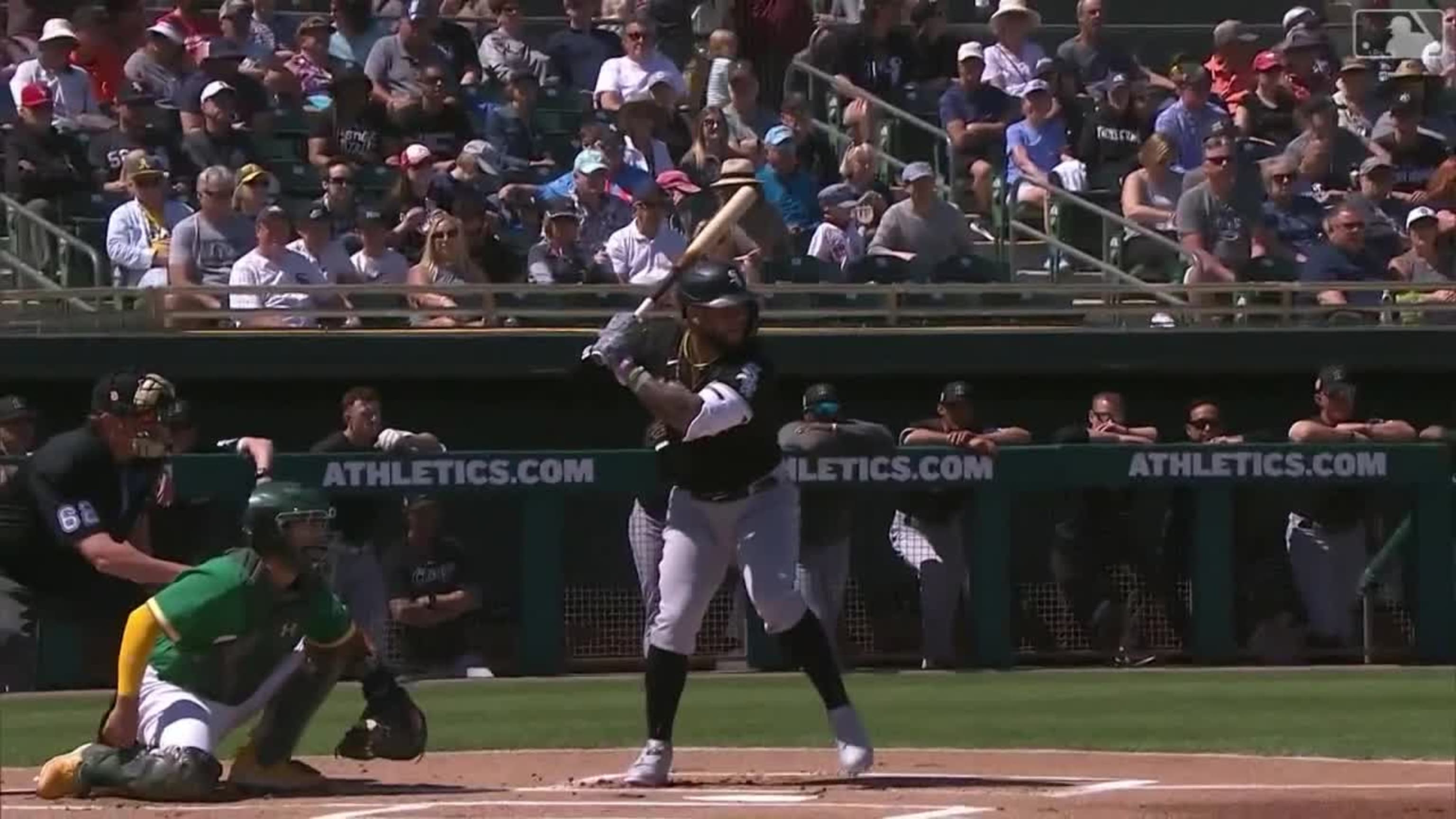 HR de dos carreras de Yoán Moncada