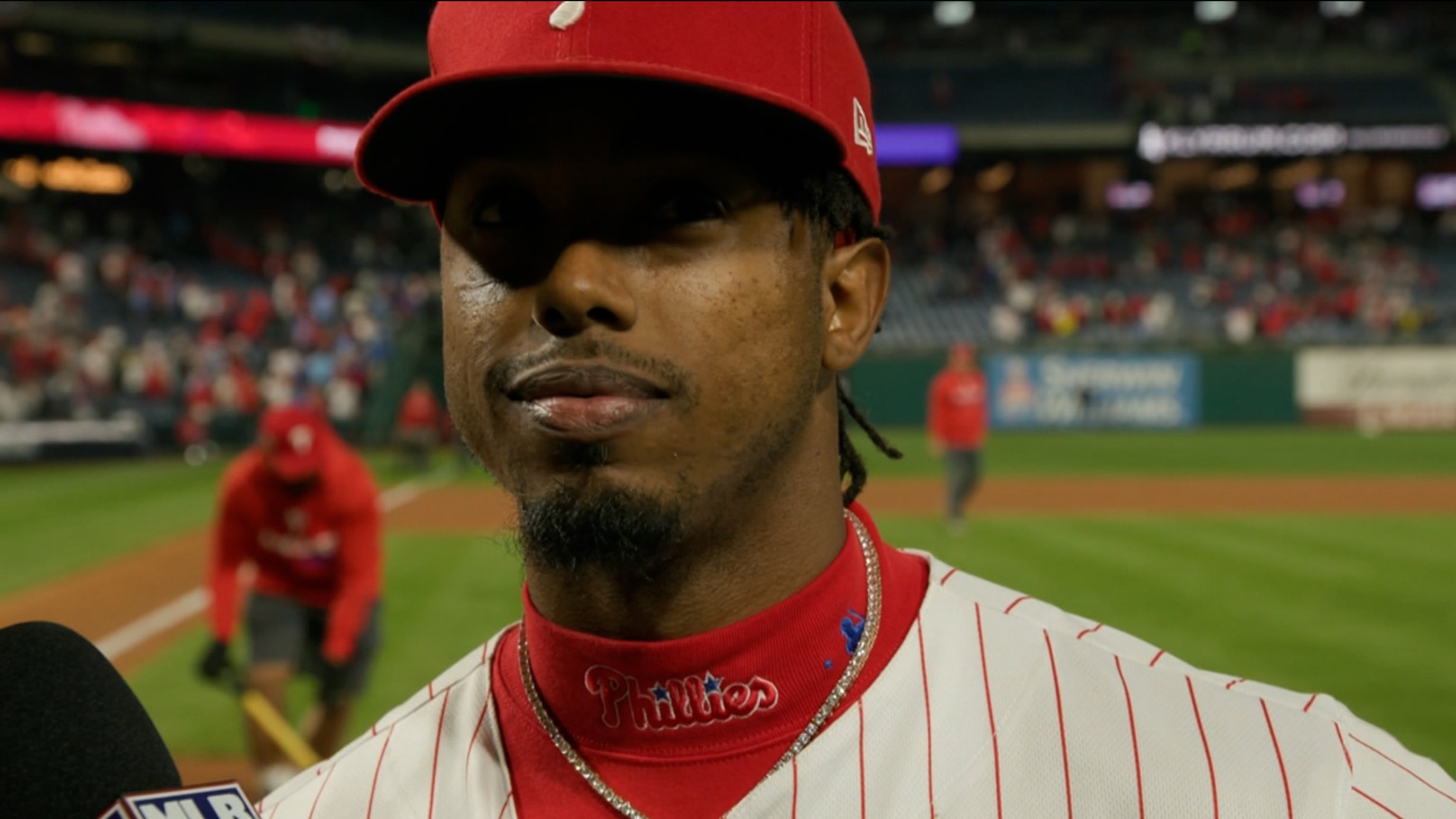 Phillies 2B Jean Segura leaves game after being hit in face by