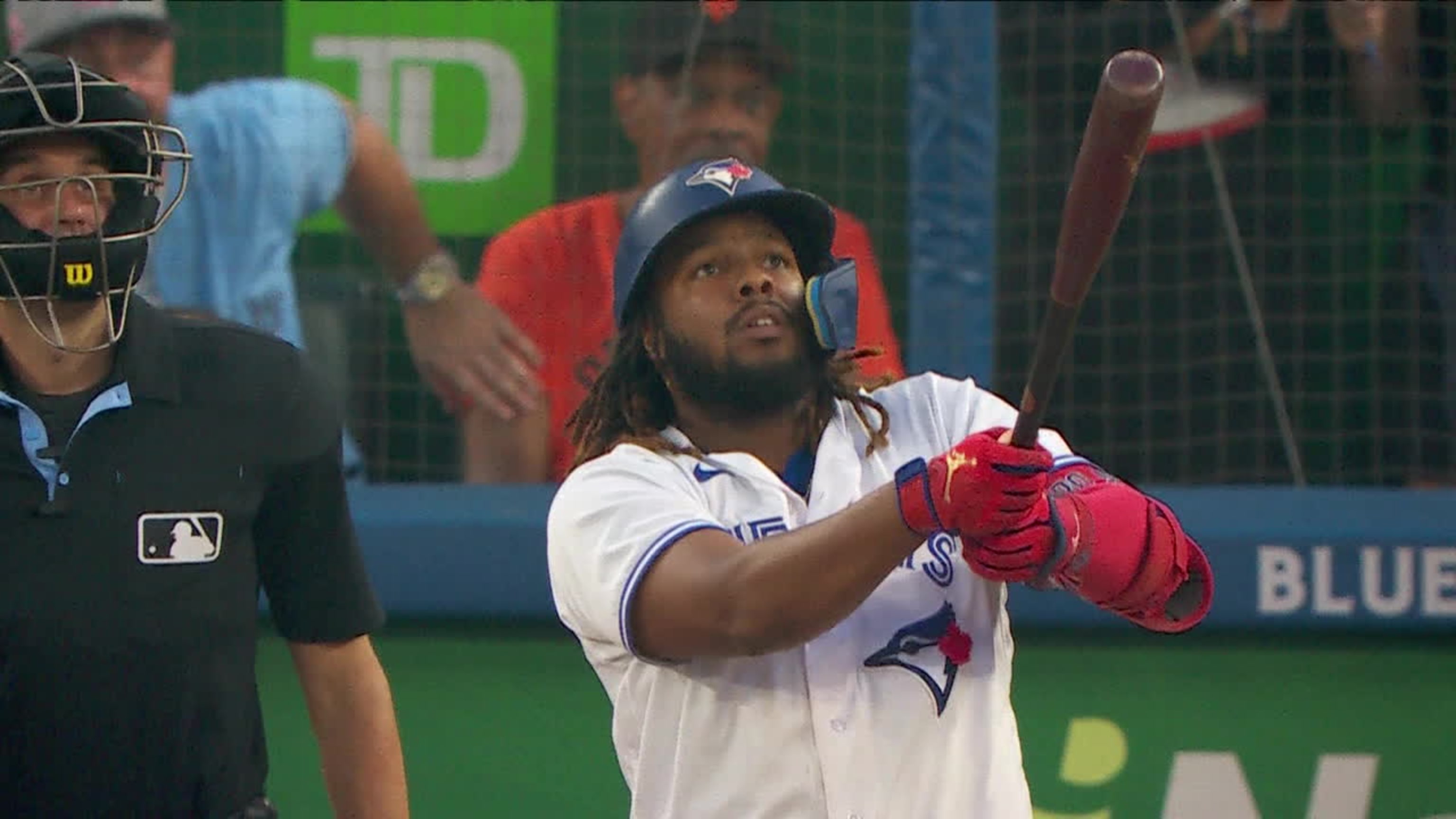 Guerrero Jr. detona HR