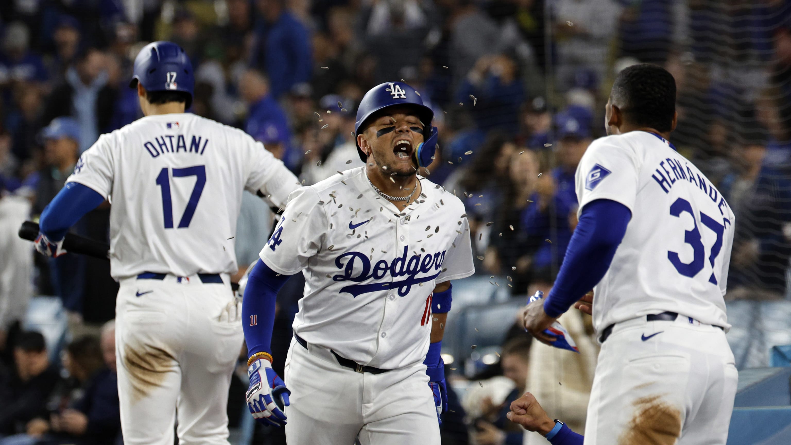 dodgers barren a gigantes detrás del primer hr de ohtani