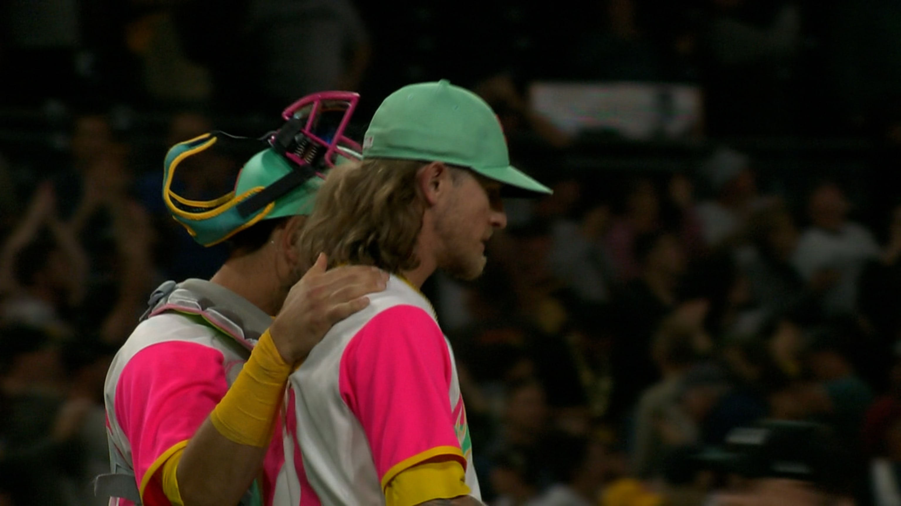 Josh Hader sella la victoria 5-2