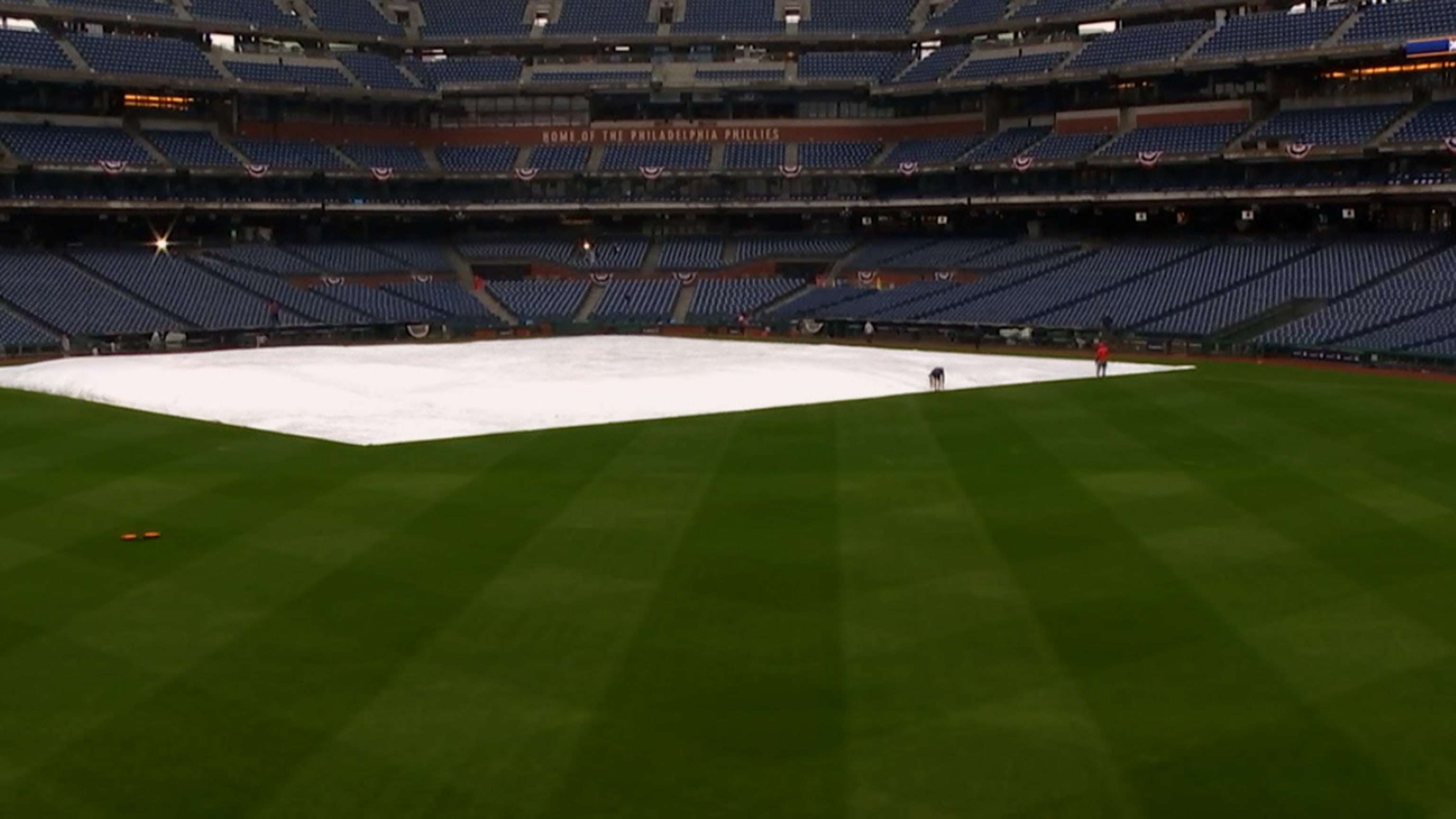 World Series Game 3 postponed by rain, multiple games to move back one day