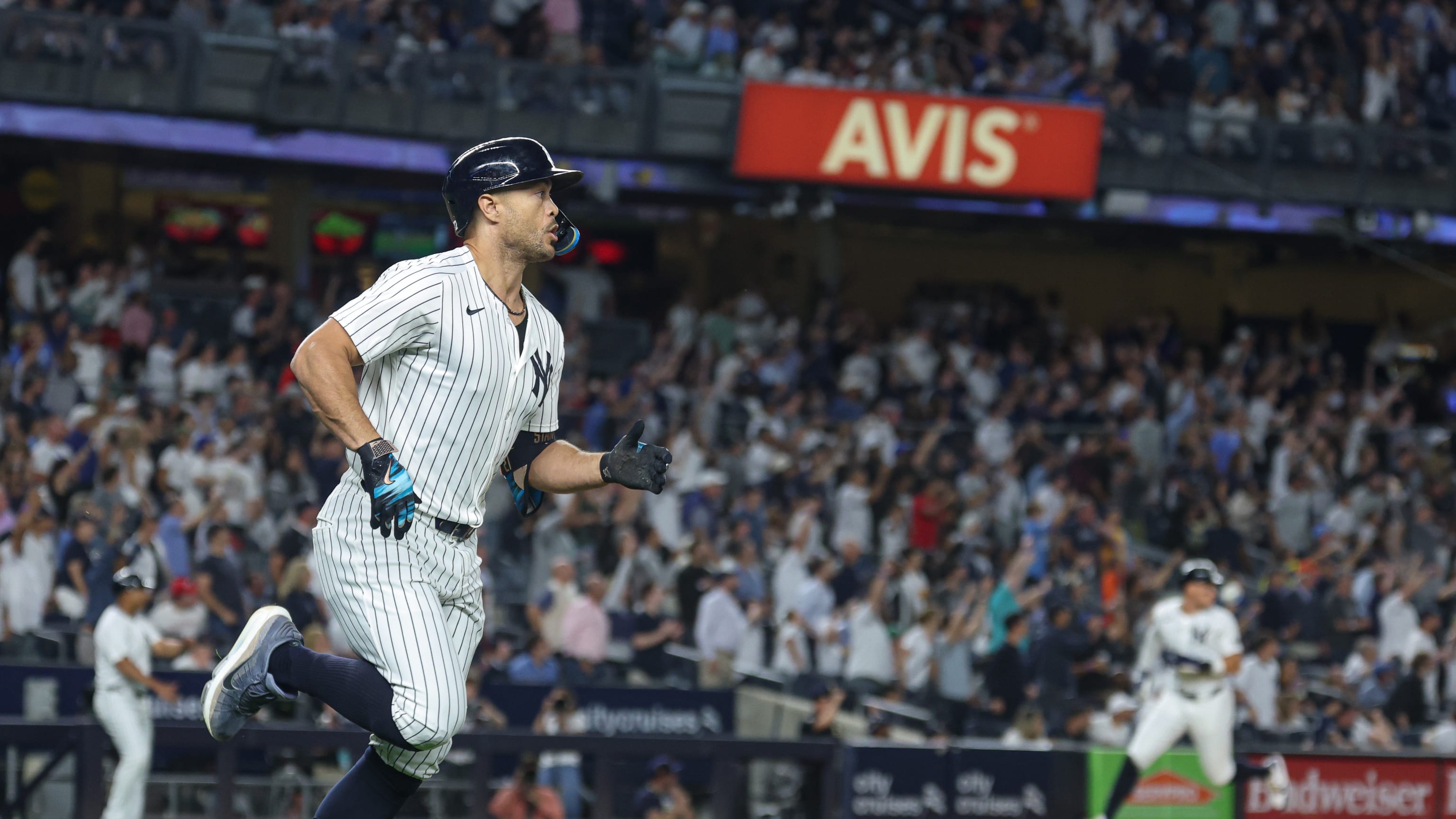 ヤンキースの主砲スタントン、豪快2ラン含む全5打点を叩き出す