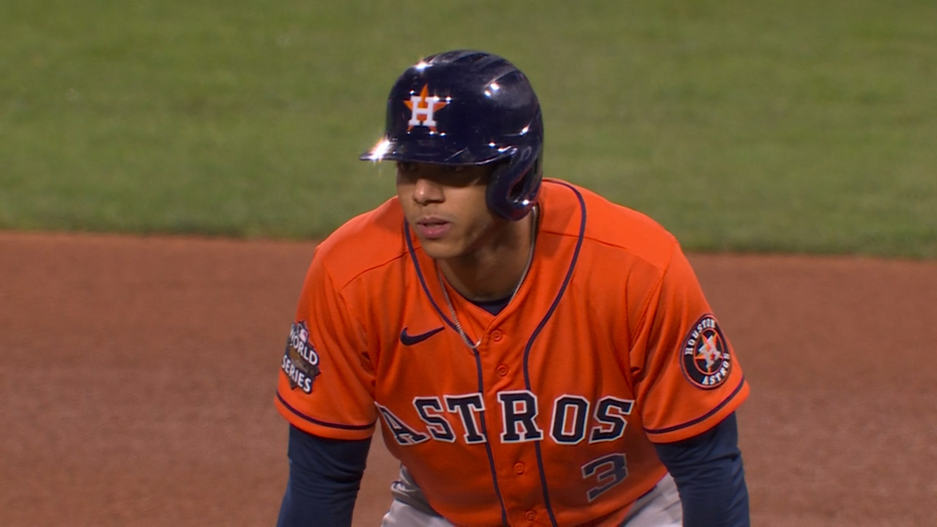 Jeremy Peña abre la cuenta