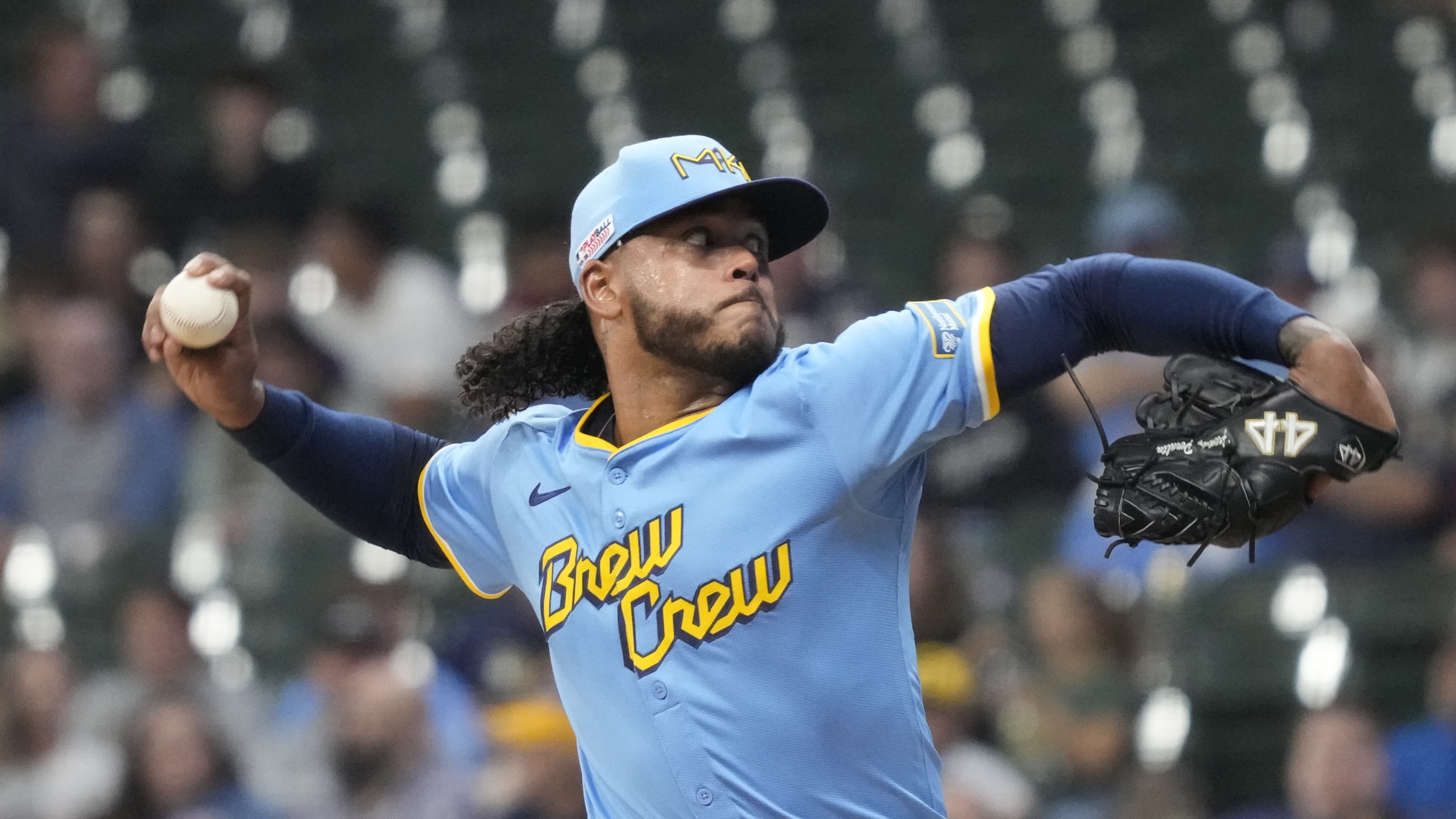 Freddy Peralta, Brewers beat division rival Cardinals