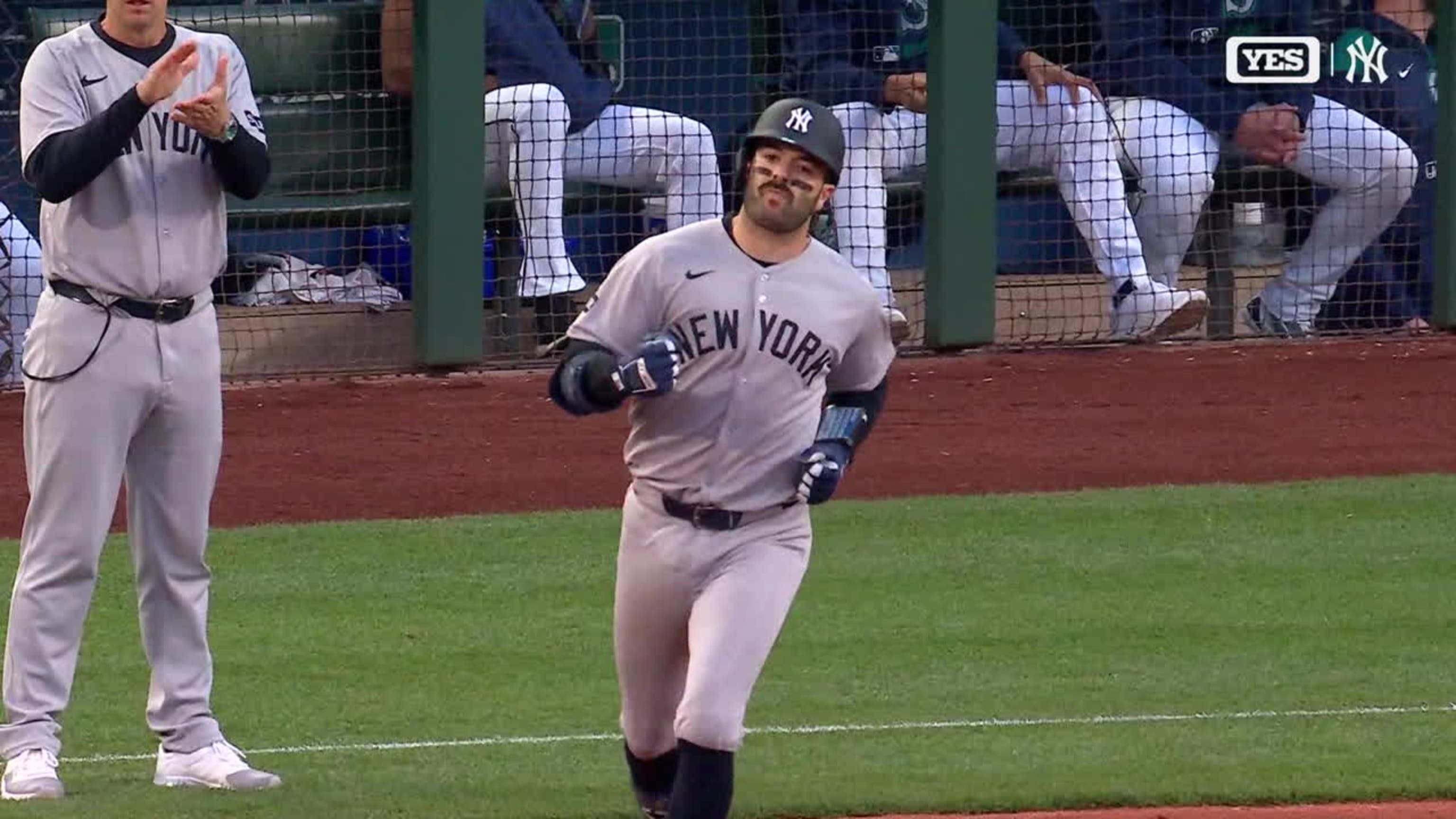 Yankees anotan 6 en la 5ta