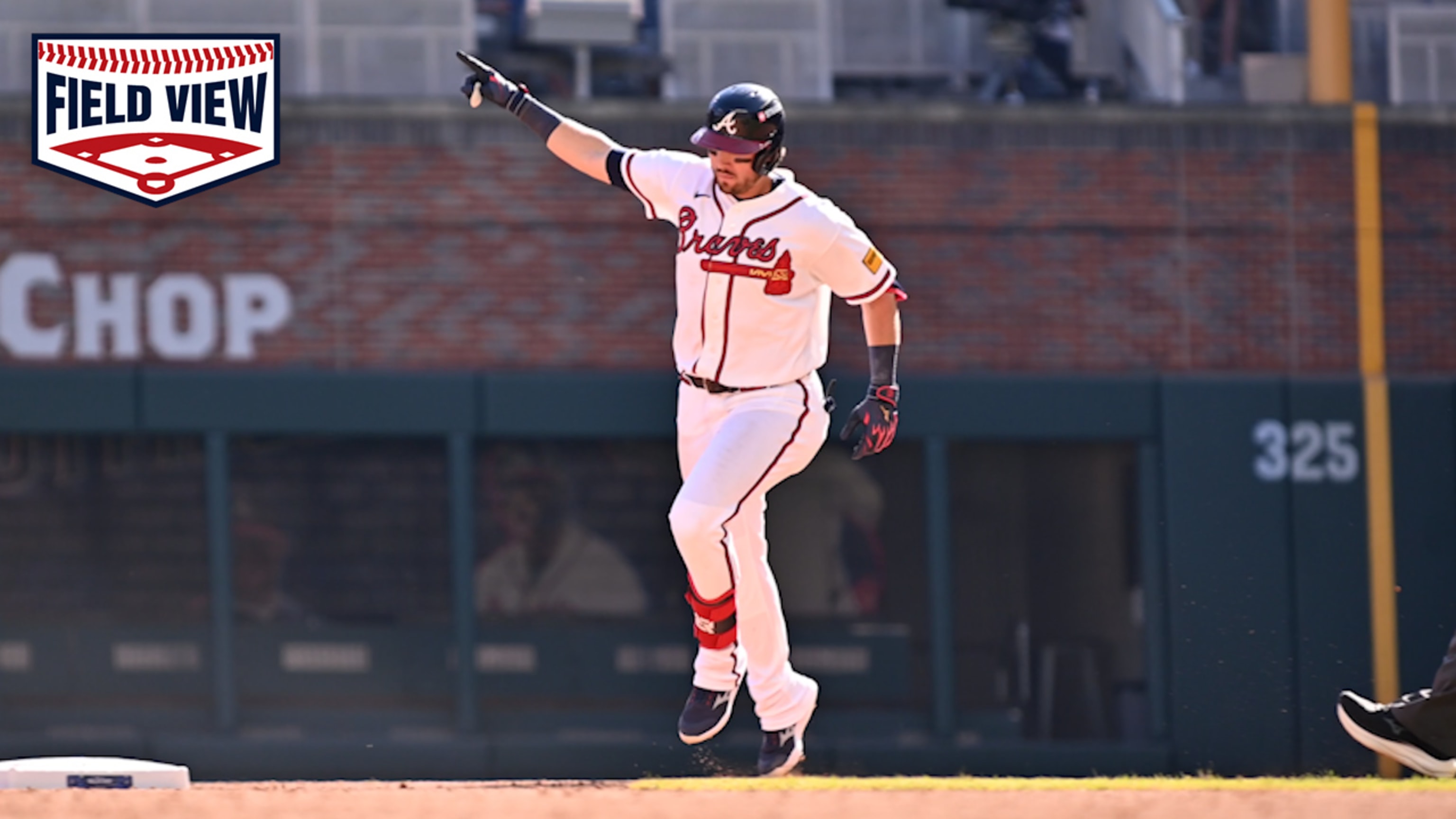 Desde el terreno: Austin Riley da jonrón de tres carreras