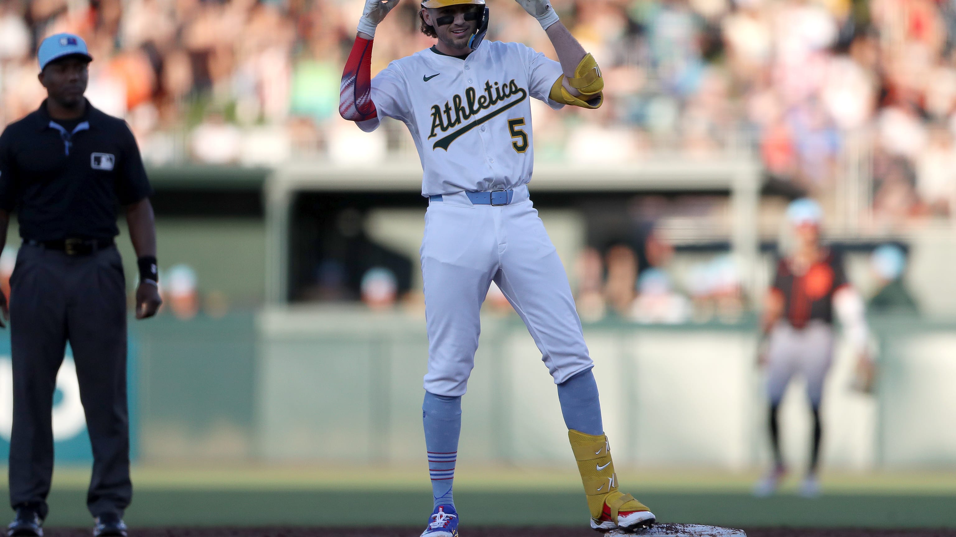 Jacob Wilson trae 2 con doble