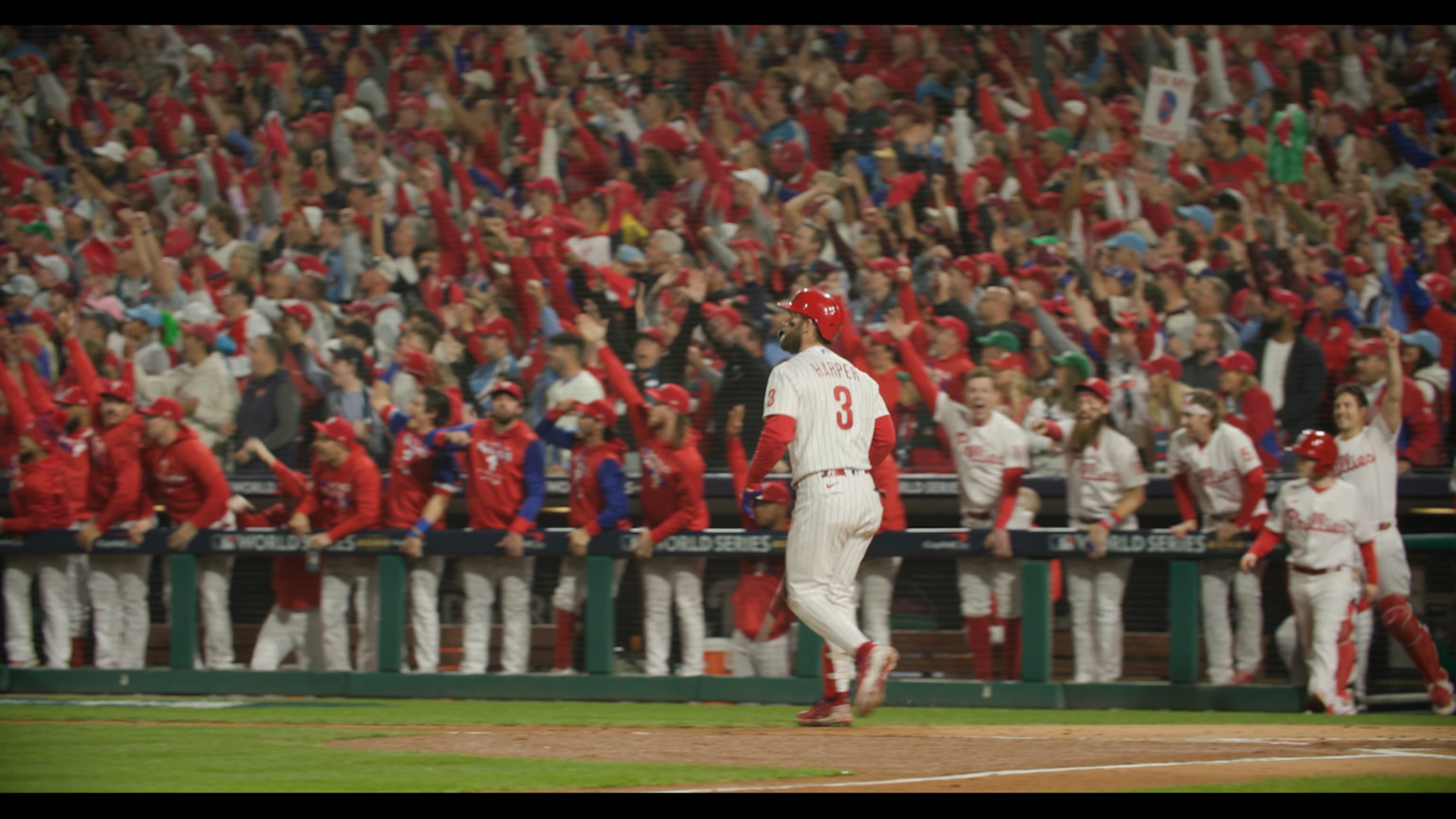 08 World Series Champs at Game 3 to Cheer on 2022 Phillies