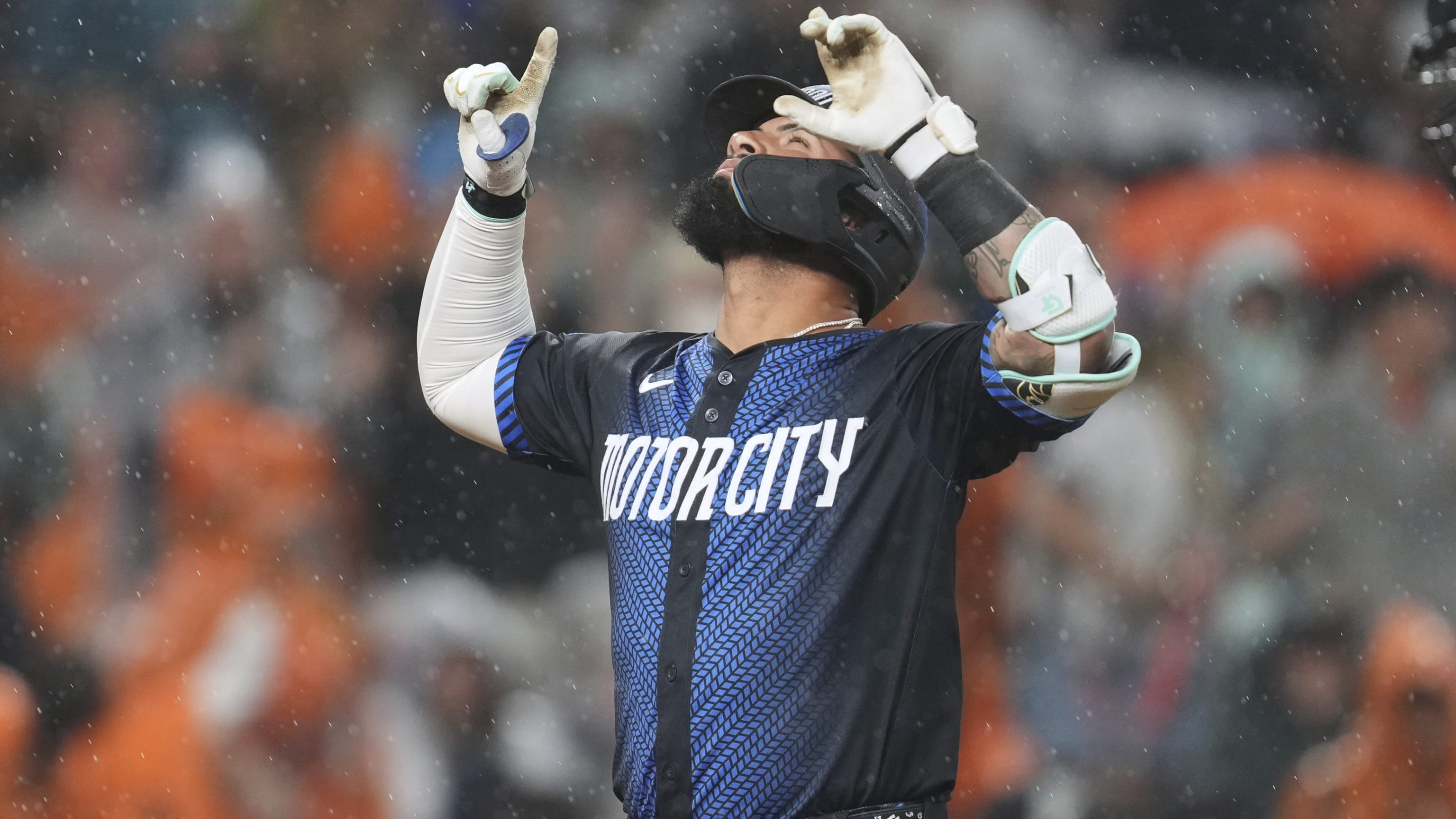 Juego de dos HR para Torres