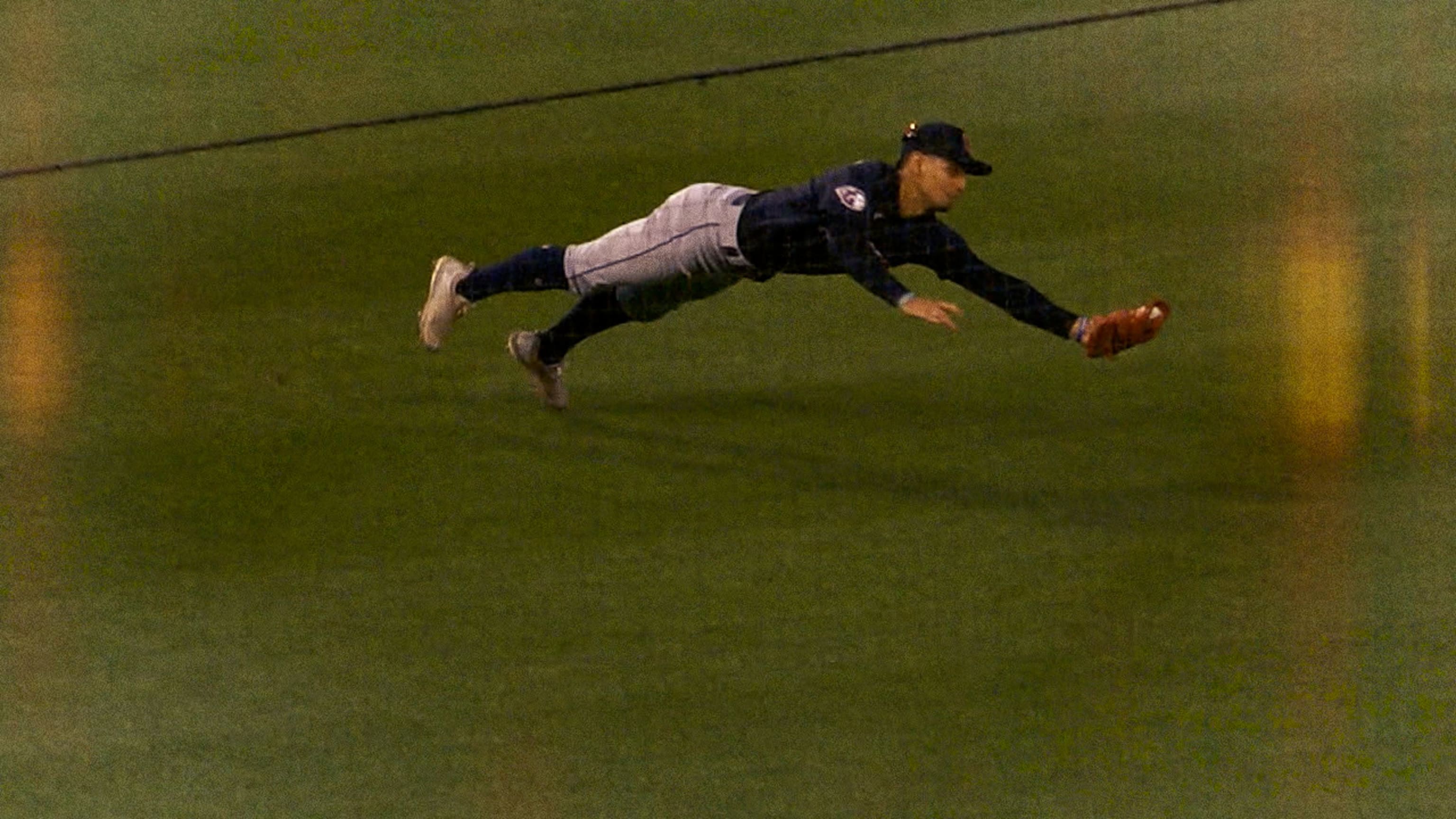 Andrés Giménez wins Gold Glove