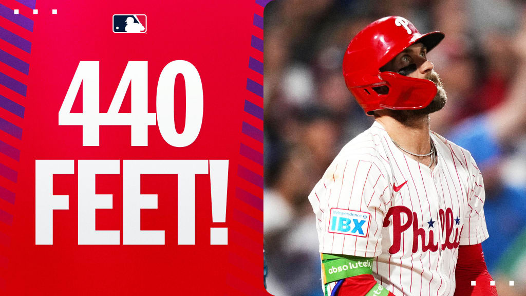 フィリーズの主砲ブライスハーパー、440フィート超えを1試合で2本