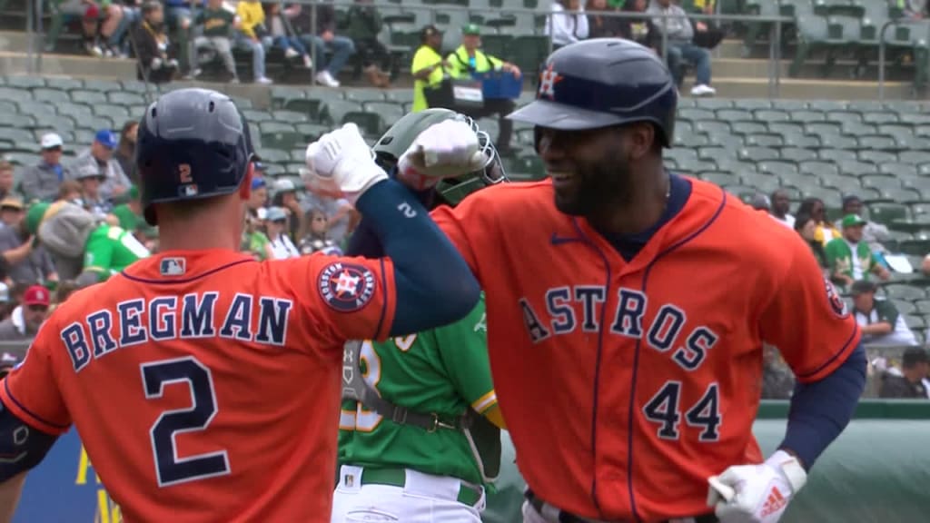 Yordan Alvarez's two homers, 05/22/2023