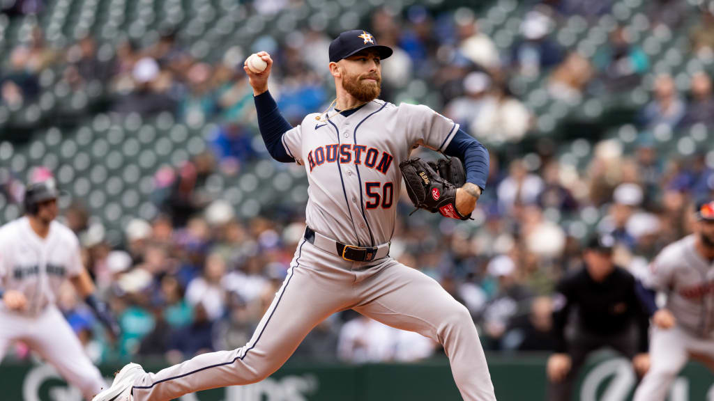Mike Burrows strikes out Luke Raley