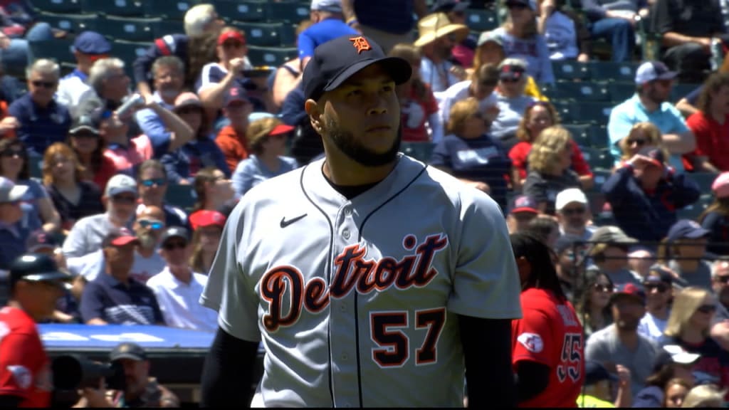 Eduardo Rodriguez strikes out eight Yankees in win