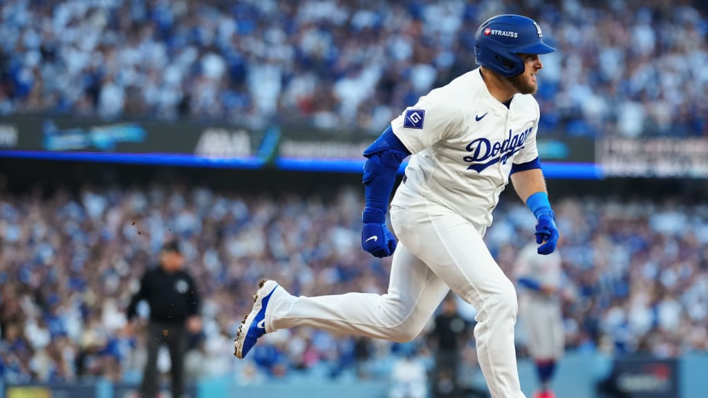 Max Muncy's two-run single | 10/13/2024 | Los Angeles Dodgers