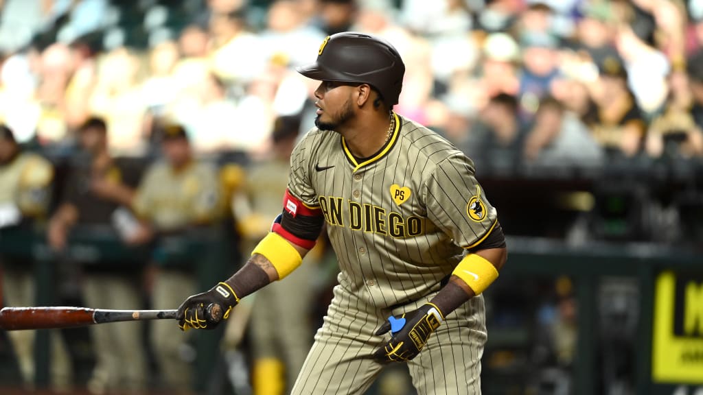Luis Arraez records four hits in his Padres debut | 05/04/2024 | San Diego Padres