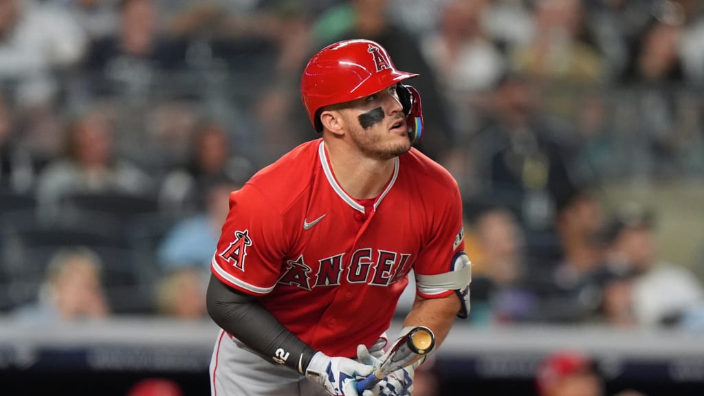 Mike Trout homers FIVE TIMES in series vs. Yankees!